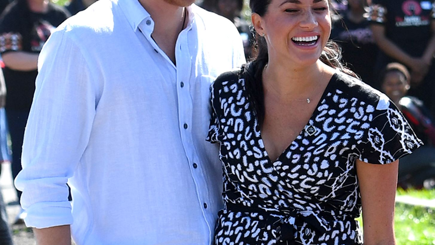 Πρίγκιπας Harry – Meghan Markle | Υποβιβάστηκαν στην επίσημη λίστα των μελών της βασιλικής οικογένειας