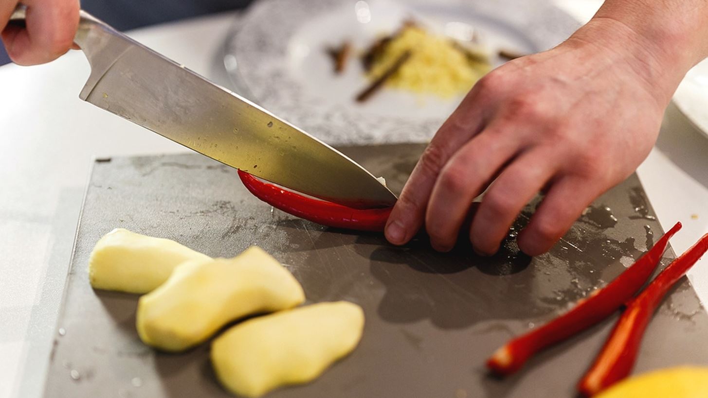 &#x391;&#x3C5;&#x3C4;&#x3AE; &#x3B5;&#x3AF;&#x3BD;&#x3B1;&#x3B9; &#x3B7; &#x3C0;&#x3B9;&#x3BF; &#x3BA;&#x3B1;&#x3C5;&#x3C4;&#x3B5;&#x3C1;&#x3AE; &#x3C0;&#x3B9;&#x3C0;&#x3B5;&#x3C1;&#x3B9;&#x3AC; &#x3C4;&#x3BF;&#x3C5; &#x3C0;&#x3BB;&#x3B1;&#x3BD;&#x3AE;&#x3C4;&#x3B7; &#x3BA;&#x3B1;&#x3B9; &#x3CC;&#x3BD;&#x3C4;&#x3C9;&#x3C2; &#x3C3;&#x3BA;&#x3BF;&#x3C4;&#x3CE;&#x3BD;&#x3B5;&#x3B9;