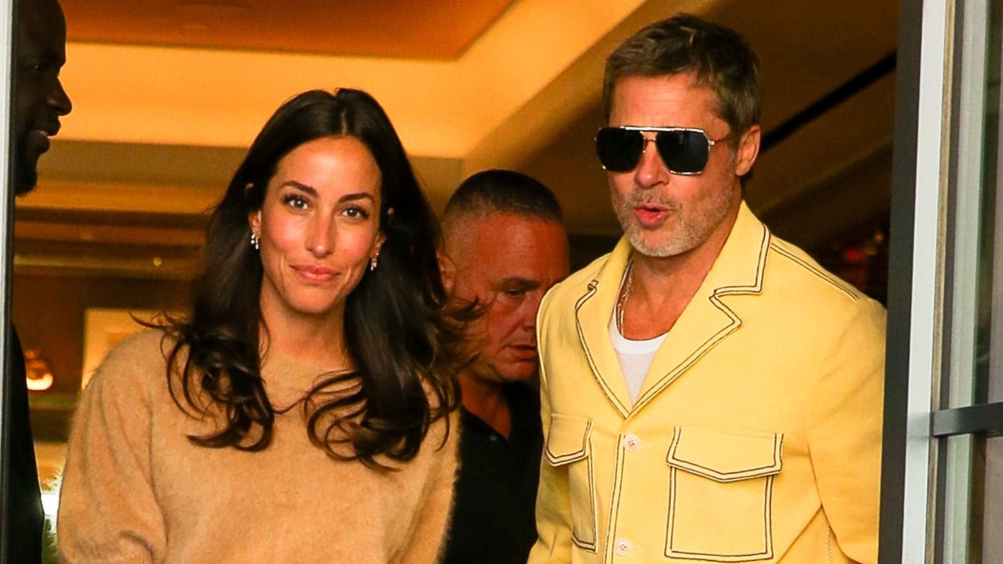 Brad Pitt | &#x39D;&#x3AD;&#x3B1; &#x3C3;&#x3B5;&#x3C4;&#x3B1;&#x3C1;&#x3B9;&#x3C3;&#x3BC;&#x3AD;&#x3BD;&#x3B7; &#x3B5;&#x3BC;&#x3C6;&#x3AC;&#x3BD;&#x3B9;&#x3C3;&#x3B7; &#x3BC;&#x3B5; &#x3C4;&#x3B7; &#x3C3;&#x3CD;&#x3BD;&#x3C4;&#x3C1;&#x3BF;&#x3C6;&#x3CC; &#x3C4;&#x3BF;&#x3C5;, Ines De Ramon