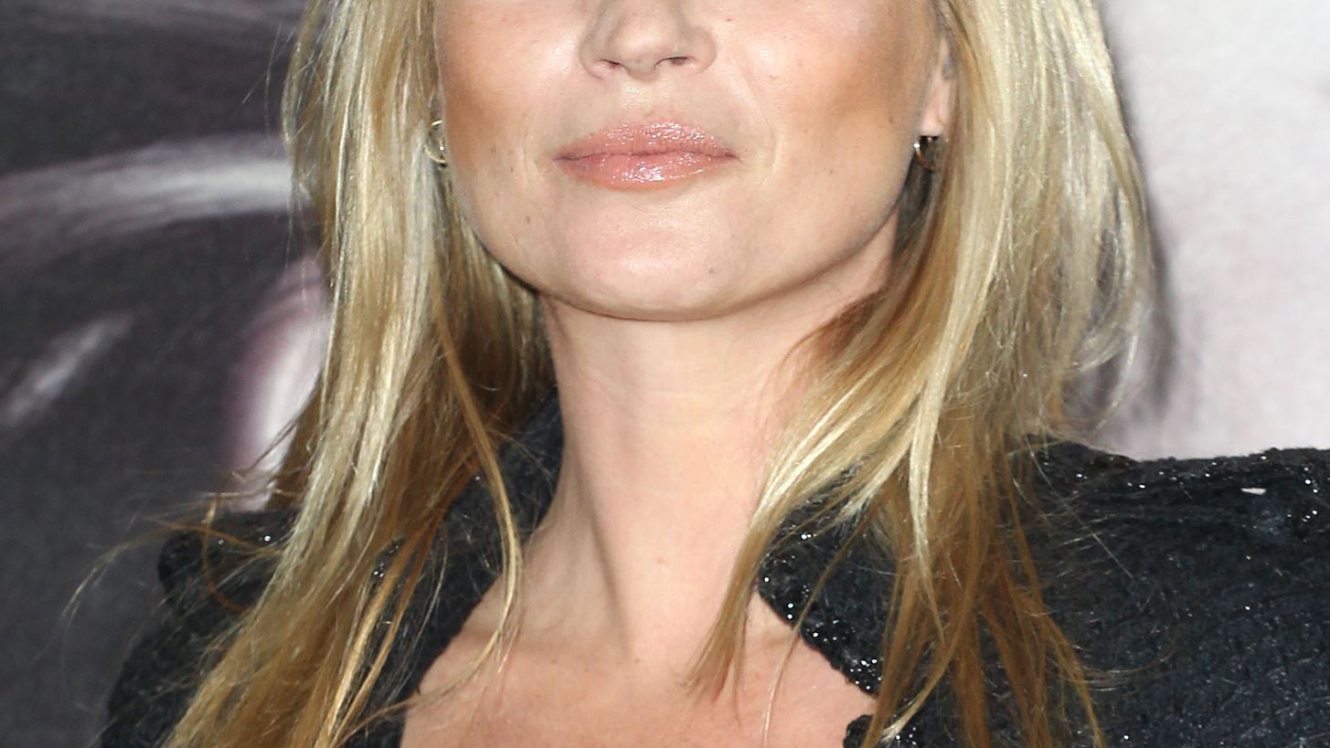 Kate Moss &#x2013; Twiggy | &#x3A6;&#x3C9;&#x3C4;&#x3BF;&#x3B3;&#x3C1;&#x3B1;&#x3C6;&#x3AF;&#x3B6;&#x3BF;&#x3BD;&#x3C4;&#x3B1;&#x3B9; &#x3BC;&#x3B1;&#x3B6;&#x3AF; &#x3C3;&#x3B5; &#x3BD;&#x3AD;&#x3B1; &#x3BA;&#x3B1;&#x3BC;&#x3C0;&#x3AC;&#x3BD;&#x3B9;&#x3B1; &#x3BF;&#x3BC;&#x3BF;&#x3C1;&#x3C6;&#x3B9;&#x3AC;&#x3C2;