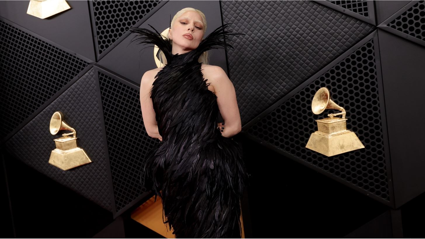 Grammy 2026 | Οι 12 καλύτερες εμφανίσεις από το κόκκινο χαλί