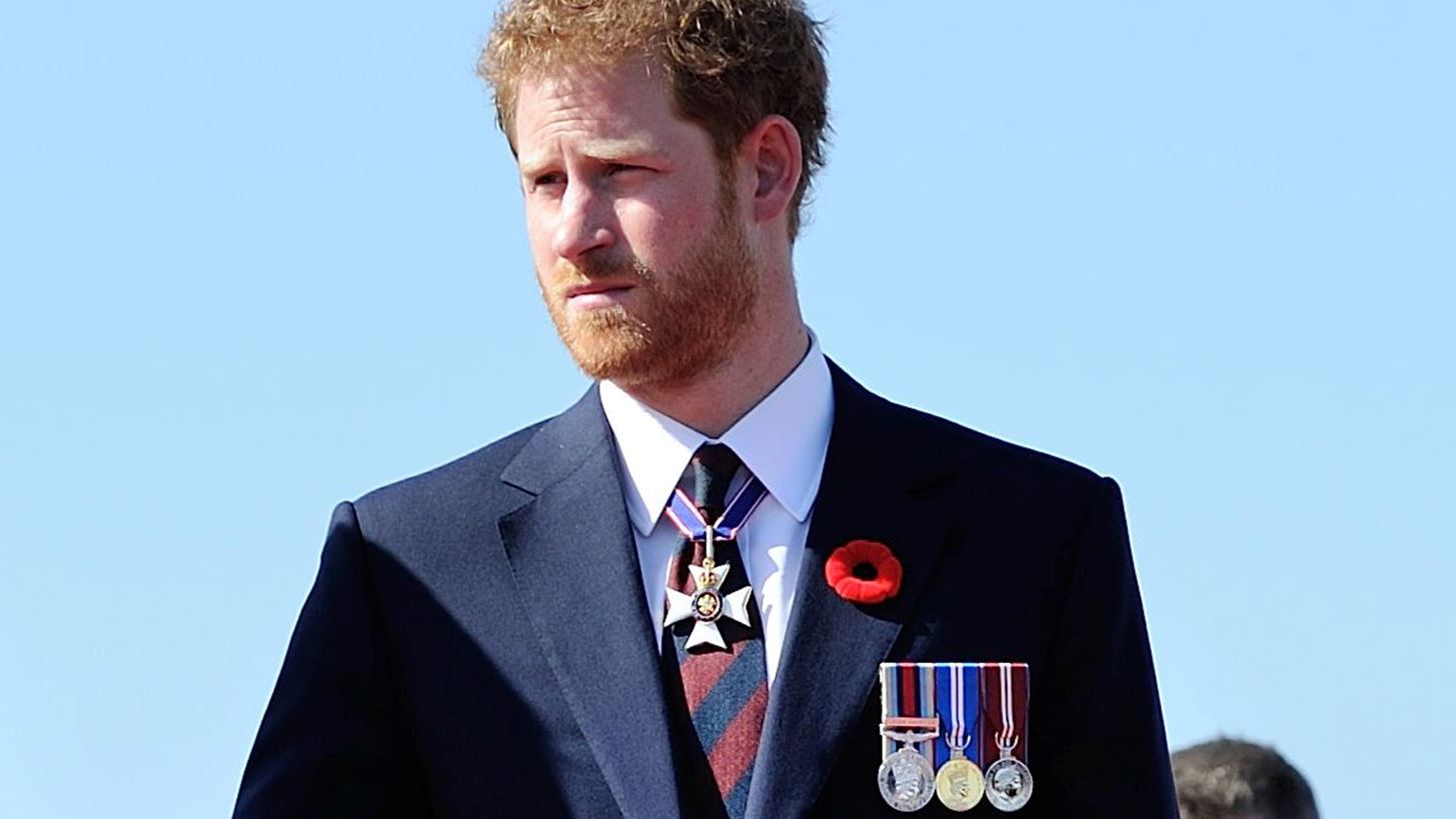 &#x3A0;&#x3C1;&#x3AF;&#x3B3;&#x3BA;&#x3B9;&#x3C0;&#x3B1;&#x3C2; Harry: &#x388;&#x3C7;&#x3B5;&#x3B9; &#x3C4;&#x3B7;&#x3BD; &#x3AD;&#x3B3;&#x3BA;&#x3C1;&#x3B9;&#x3C3;&#x3B7; &#x3C4;&#x3BF;&#x3C5; &#x3C0;&#x3B1;&#x3BB;&#x3B1;&#x3C4;&#x3B9;&#x3BF;&#x3CD; &#x3B3;&#x3B9;&#x3B1; &#x3BD;&#x3B1; &#x3B1;&#x3C1;&#x3C1;&#x3B1;&#x3B2;&#x3C9;&#x3BD;&#x3B9;&#x3B1;&#x3C3;&#x3C4;&#x3B5;&#x3AF; &#x3C4;&#x3B7; Meghan Markle;