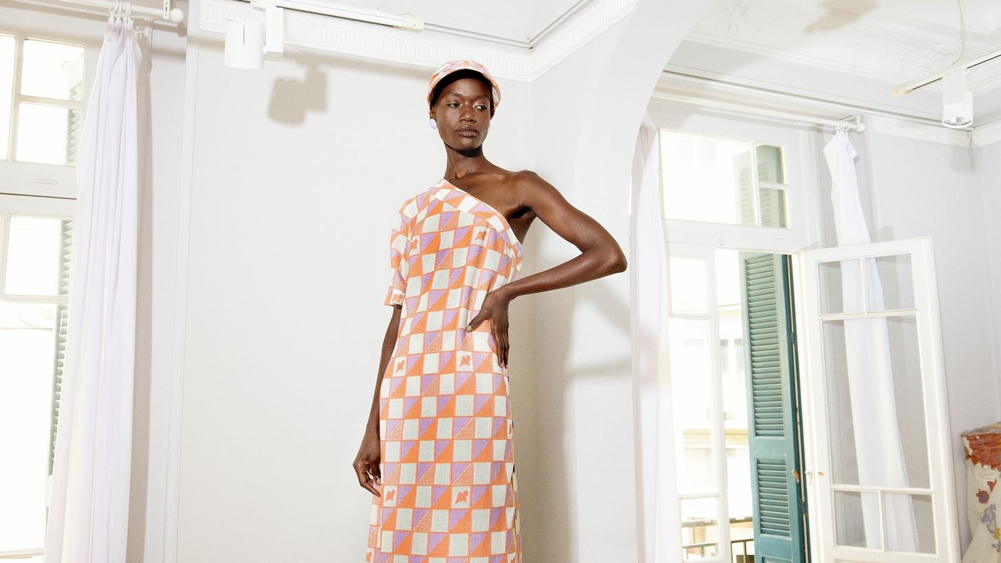 Rodi Homecoming | &#x397; &#x3BD;&#x3AD;&#x3B1; &#x3C3;&#x3C5;&#x3BB;&#x3BB;&#x3BF;&#x3B3;&#x3AE; ergon mykonos &#x3B5;&#x3BC;&#x3C0;&#x3BD;&#x3AD;&#x3B5;&#x3C4;&#x3B1;&#x3B9; &#x3B1;&#x3C0;&#x3CC; &#x3C4;&#x3B7;&#x3BD; &#x3B5;&#x3C0;&#x3B9;&#x3C3;&#x3C4;&#x3C1;&#x3BF;&#x3C6;&#x3AE; &#x3C3;&#x3C4;&#x3B7;&#x3BD; &#x3B5;&#x3C3;&#x3C4;&#x3AF;&#x3B1;