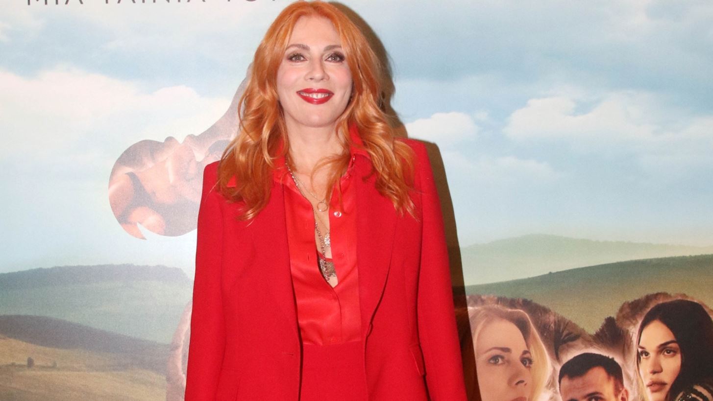 &#x397; &#x3A3;&#x3BC;&#x3B1;&#x3C1;&#x3AC;&#x3B3;&#x3B4;&#x3B1; &#x39A;&#x3B1;&#x3C1;&#x3CD;&#x3B4;&#x3B7; &#x3BC;&#x3B5; total red &#x3C3;&#x3CD;&#x3BD;&#x3BF;&#x3BB;&#x3BF; &#x3C3;&#x3C4;&#x3B7;&#x3BD; &#x3C0;&#x3C1;&#x3B5;&#x3BC;&#x3B9;&#x3AD;&#x3C1;&#x3B1; &#x3C4;&#x3B7;&#x3C2; &#x3C4;&#x3B1;&#x3B9;&#x3BD;&#x3AF;&#x3B1;&#x3C2; &quot;Dodo&quot;