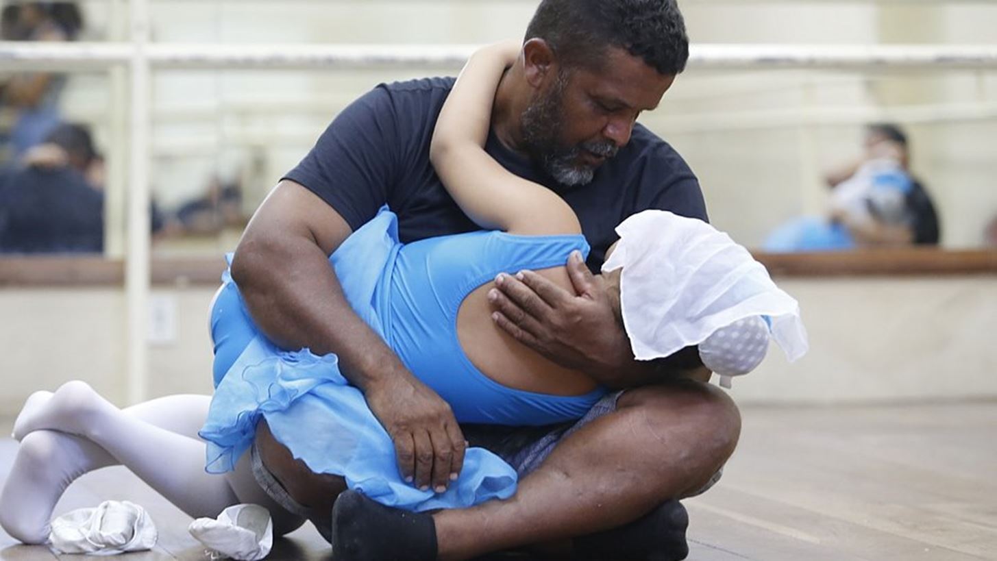 &#x39C;&#x3C0;&#x3B1;&#x3BC;&#x3C0;&#x3AC;&#x3C2; &#x3C7;&#x3BF;&#x3C1;&#x3B5;&#x3CD;&#x3B5;&#x3B9; &#x3BC;&#x3C0;&#x3B1;&#x3BB;&#x3AD;&#x3C4;&#x3BF; &#x3BC;&#x3B5; &#x3C4;&#x3B9;&#x3C2; &#x3B1;&#x3C5;&#x3C4;&#x3B9;&#x3C3;&#x3C4;&#x3B9;&#x3BA;&#x3AD;&#x3C2; &#x3BA;&#x3CC;&#x3C1;&#x3B5;&#x3C2; &#x3C4;&#x3BF;&#x3C5;