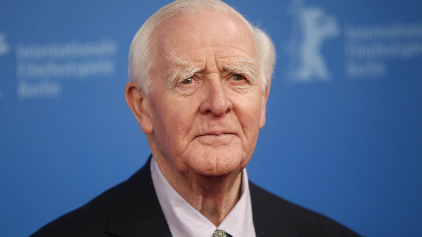 &#x388;&#x3C6;&#x3C5;&#x3B3;&#x3B5; &#x3B1;&#x3C0;&#x3CC; &#x3C4;&#x3B7; &#x3B6;&#x3C9;&#x3AE; &#x3BF; John Le Carr&#xE9;