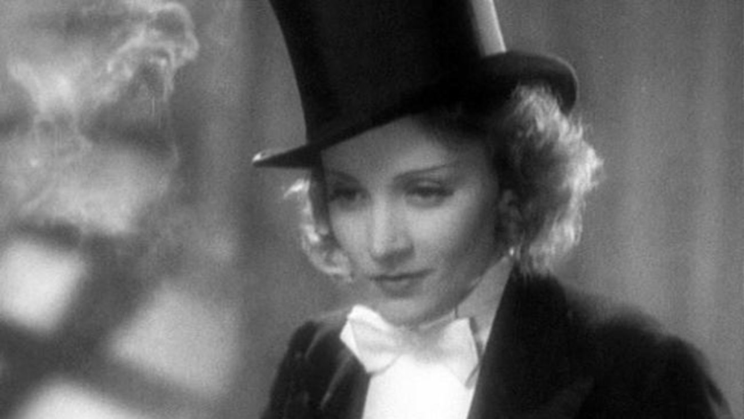 Marlene Dietrich: &#x388;&#x3BD;&#x3B1; &#x3B1;&#x3C0;&#x3CC; &#x3C4;&#x3B1; &#x3BC;&#x3B5;&#x3B3;&#x3B1;&#x3BB;&#x3CD;&#x3C4;&#x3B5;&#x3C1;&#x3B1; icons &#x3C4;&#x3BF;&#x3C5; 20&#x3BF;&#x3CD; &#x3B1;&#x3B9;&#x3CE;&#x3BD;&#x3B1;