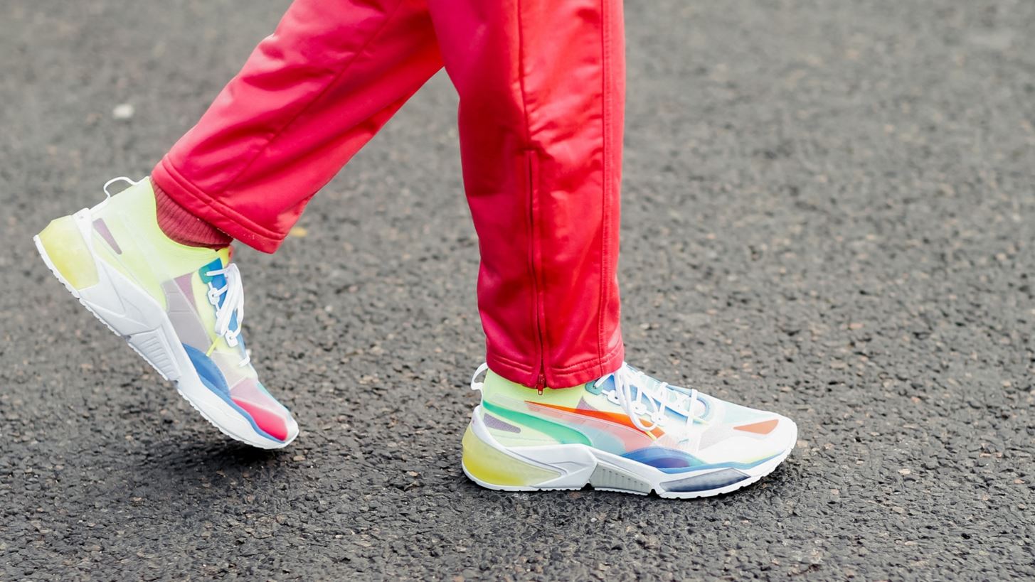 Αυτή είναι η μεγαλύτερη τάση στα sneakers για την άνοιξη
