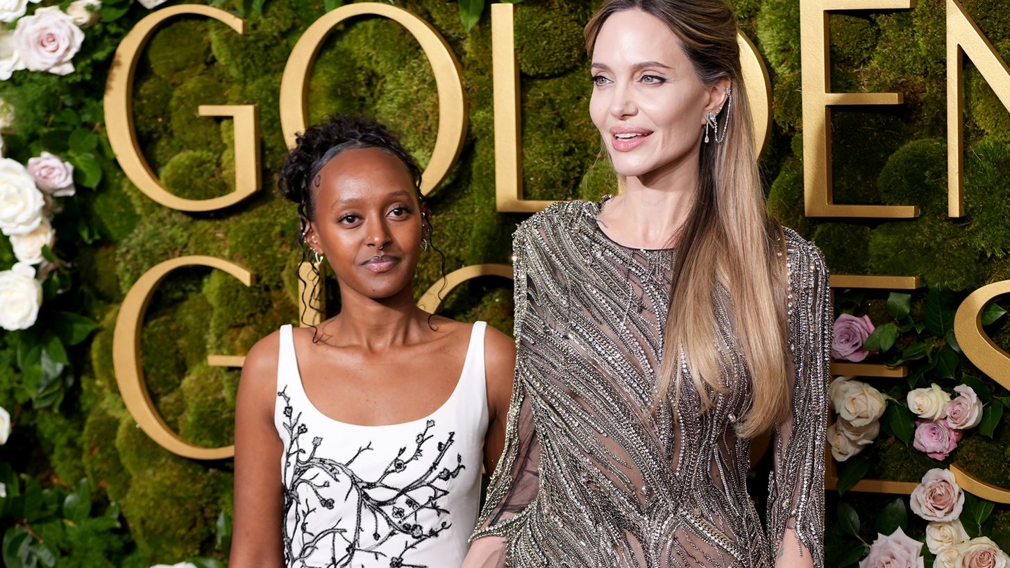 Zahara Jolie - Pitt | &#x397; &#x3B5;&#x3BC;&#x3C6;&#x3AC;&#x3BD;&#x3B9;&#x3C3;&#x3B7; &#x3C4;&#x3B7;&#x3C2; 20&#x3C7;&#x3C1;&#x3BF;&#x3BD;&#x3B7;&#x3C2; &#x3BA;&#x3CC;&#x3C1;&#x3B7;&#x3C2; &#x3C4;&#x3B7;&#x3C2; Angelina Jolie &#x3BA;&#x3B1;&#x3B9; &#x3C4;&#x3BF;&#x3C5; Brad Pitt &#x3C0;&#x3BF;&#x3C5; &#x3C0;&#x3C5;&#x3C1;&#x3BF;&#x3B4;&#x3CC;&#x3C4;&#x3B7;&#x3C3;&#x3B5; &#x3C6;&#x3AE;&#x3BC;&#x3B5;&#x3C2; &#x3B1;&#x3C1;&#x3C1;&#x3B1;&#x3B2;&#x3CE;&#x3BD;&#x3B1;