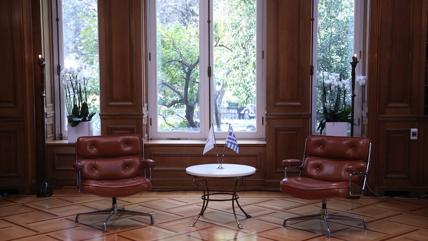 Η Μαρέβα Μητσοτάκη μάς ξεναγεί στο ανακαινισμένο Μέγαρο Μαξίμου