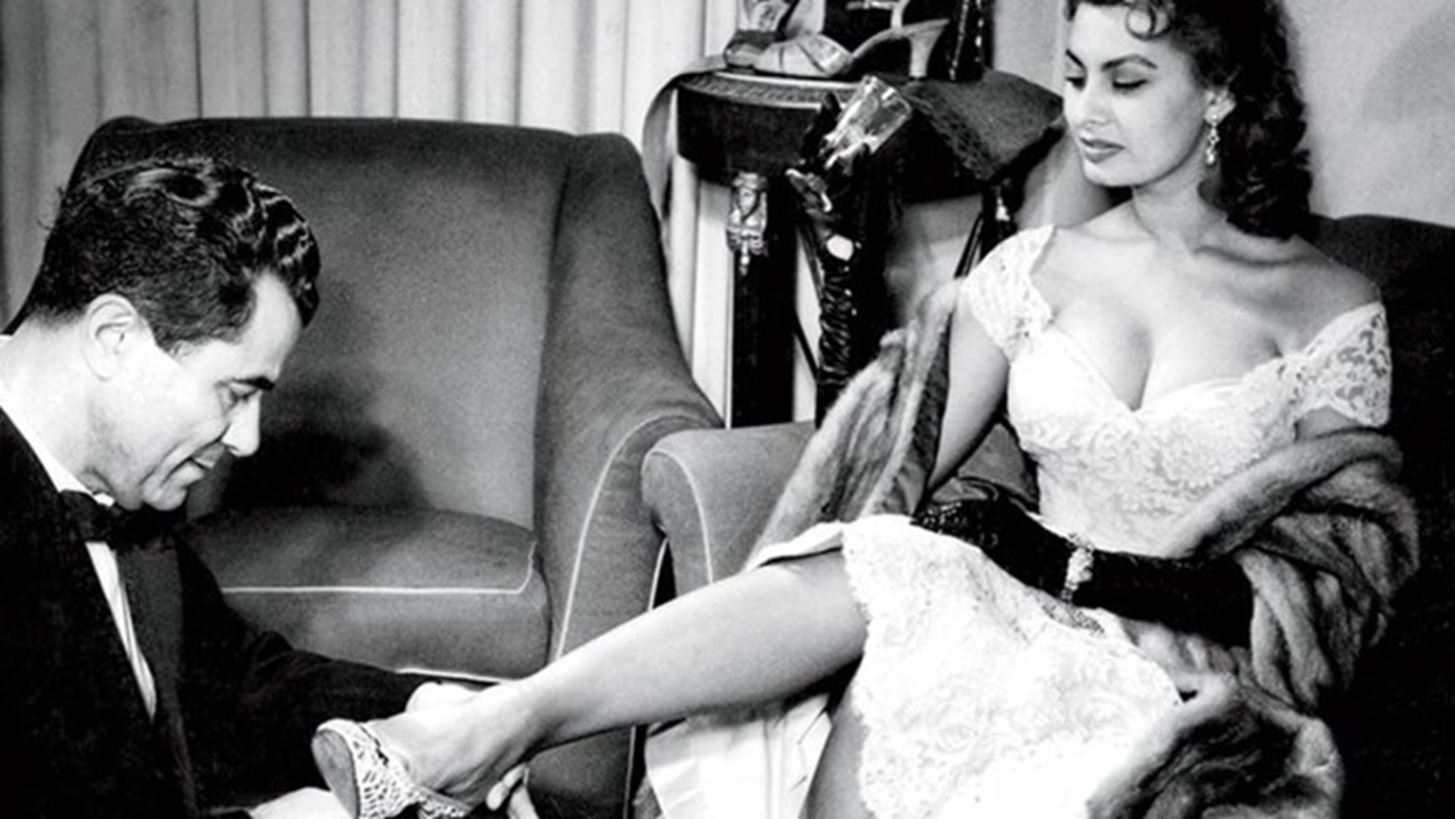 &quot;Salvatore Ferragamo 1898-1960&quot;| &#x397; &#x3C6;&#x3B1;&#x3BD;&#x3C4;&#x3B1;&#x3C3;&#x3BC;&#x3B1;&#x3B3;&#x3BF;&#x3C1;&#x3B9;&#x3BA;&#x3AE; &#x3AD;&#x3BA;&#x3B8;&#x3B5;&#x3C3;&#x3B7; &#x3B3;&#x3B9;&#x3B1; &#x3C4;&#x3B7; &#x3B6;&#x3C9;&#x3AE; &#x3BA;&#x3B1;&#x3B9; &#x3C4;&#x3BF; &#x3AD;&#x3C1;&#x3B3;&#x3BF; &#x3C4;&#x3BF;&#x3C5; &#x3C4;&#x3B1;&#x3BB;&#x3B1;&#x3BD;&#x3C4;&#x3BF;&#x3CD;&#x3C7;&#x3BF;&#x3C5; &#x3C3;&#x3C7;&#x3B5;&#x3B4;&#x3B9;&#x3B1;&#x3C3;&#x3C4;&#x3AE;