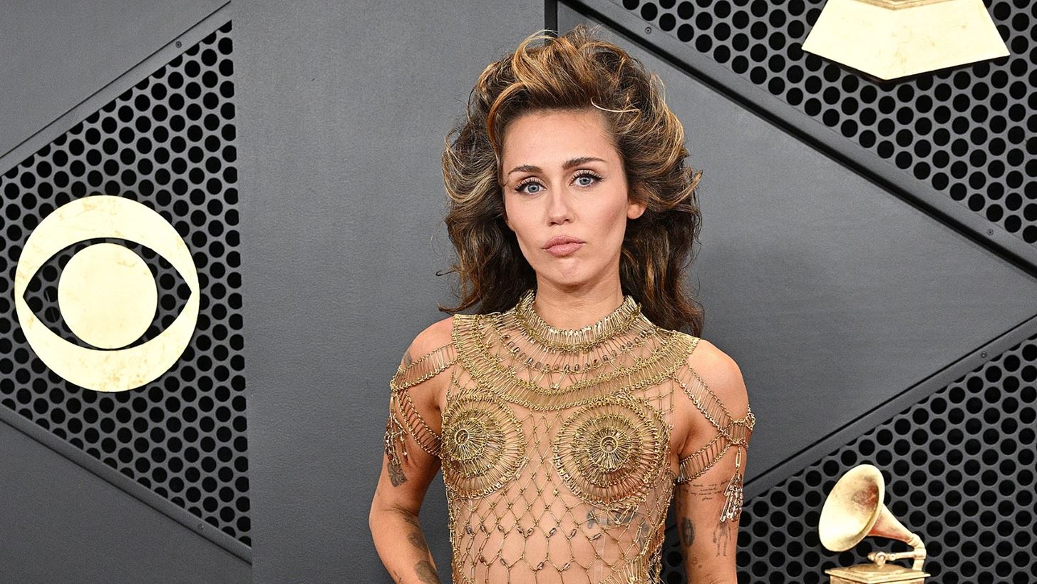Miley Cyrus | &#x39C;&#x3CC;&#x3BB;&#x3B9;&#x3C2; &#x3B4;&#x3AD;&#x3C7;&#x3C4;&#x3B7;&#x3BA;&#x3B5; &#x3B1;&#x3B3;&#x3C9;&#x3B3;&#x3AE; &#x3B3;&#x3B9;&#x3B1; &#x3B1;&#x3BD;&#x3C4;&#x3B9;&#x3B3;&#x3C1;&#x3B1;&#x3C6;&#x3AE; &#x3C4;&#x3BF;&#x3C5; &#x3C4;&#x3C1;&#x3B1;&#x3B3;&#x3BF;&#x3C5;&#x3B4;&#x3B9;&#x3BF;&#x3CD; &#x3C4;&#x3BF;&#x3C5; Bruno Mars