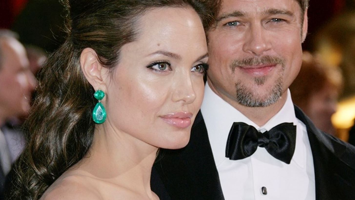 &#x3A4;&#x3BF; &#x3C3;&#x3C5;&#x3B3;&#x3BA;&#x3B9;&#x3BD;&#x3B7;&#x3C4;&#x3B9;&#x3BA;&#x3CC; email &#x3C4;&#x3B7;&#x3C2; &#x391;ngelinas Jolie &#x3C0;&#x3C1;&#x3BF;&#x3C2; &#x3C4;&#x3BF;&#x3BD; Brad Pitt
