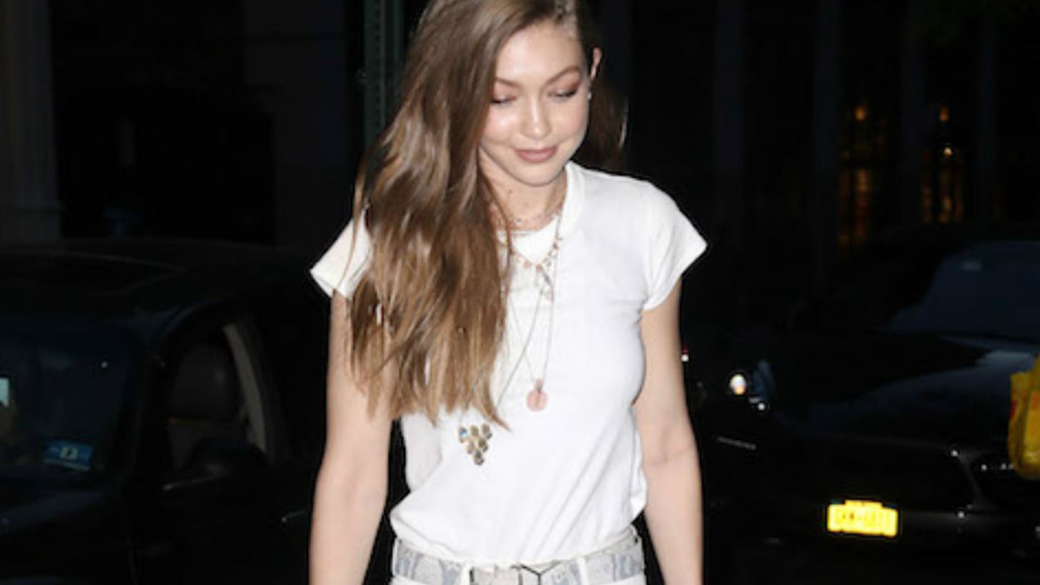 Gigi Hadid: &#x3A6;&#x3BF;&#x3C1;&#x3AC; &#x3C4;&#x3BF; &#x3C0;&#x3B9;&#x3BF; &#x3B1;&#x3BC;&#x3C6;&#x3B9;&#x3BB;&#x3B5;&#x3B3;&#x3CC;&#x3BC;&#x3B5;&#x3BD;&#x3BF; &#x3C4;&#x3B6;&#x3B9;&#x3BD; &#x3C4;&#x3B7;&#x3C2; &#x3C3;&#x3B5;&#x3B6;&#x3CC;&#x3BD; &#x3BA;&#x3B1;&#x3B9; &#x3B4;&#x3B9;&#x3C7;&#x3AC;&#x3B6;&#x3B5;&#x3B9;