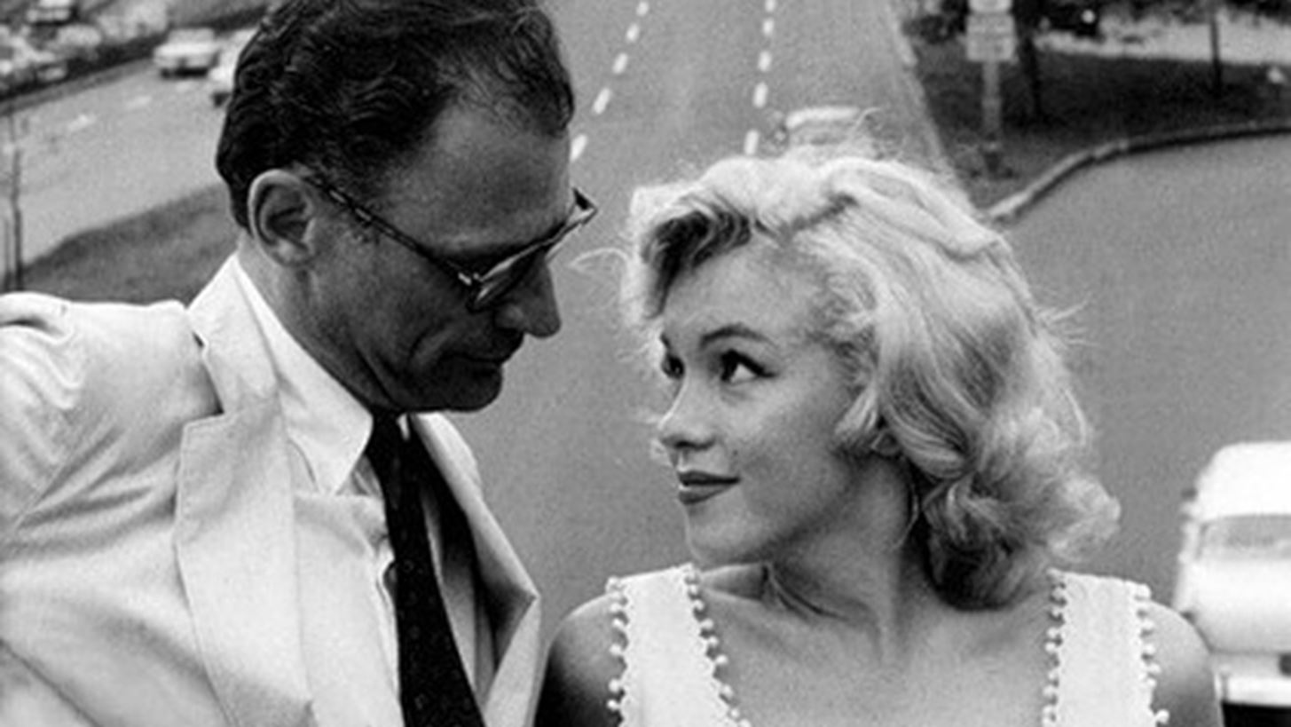 Marilyn Monroe: &#x3A4;&#x3BF; &#x3C3;&#x3BF;&#x3CD;&#x3C0;&#x3B5;&#x3C1; &#x3C0;&#x3BF;&#x3BB;&#x3C5;&#x3C4;&#x3B5;&#x3BB;&#x3AD;&#x3C2; &#x3B4;&#x3B9;&#x3B1;&#x3BC;&#x3AD;&#x3C1;&#x3B9;&#x3C3;&#x3BC;&#x3AC; &#x3C4;&#x3B7;&#x3C2; &#x3C3;&#x3C4;&#x3B7; &#x39D;&#x3AD;&#x3B1; &#x3A5;&#x3CC;&#x3C1;&#x3BA;&#x3B7;