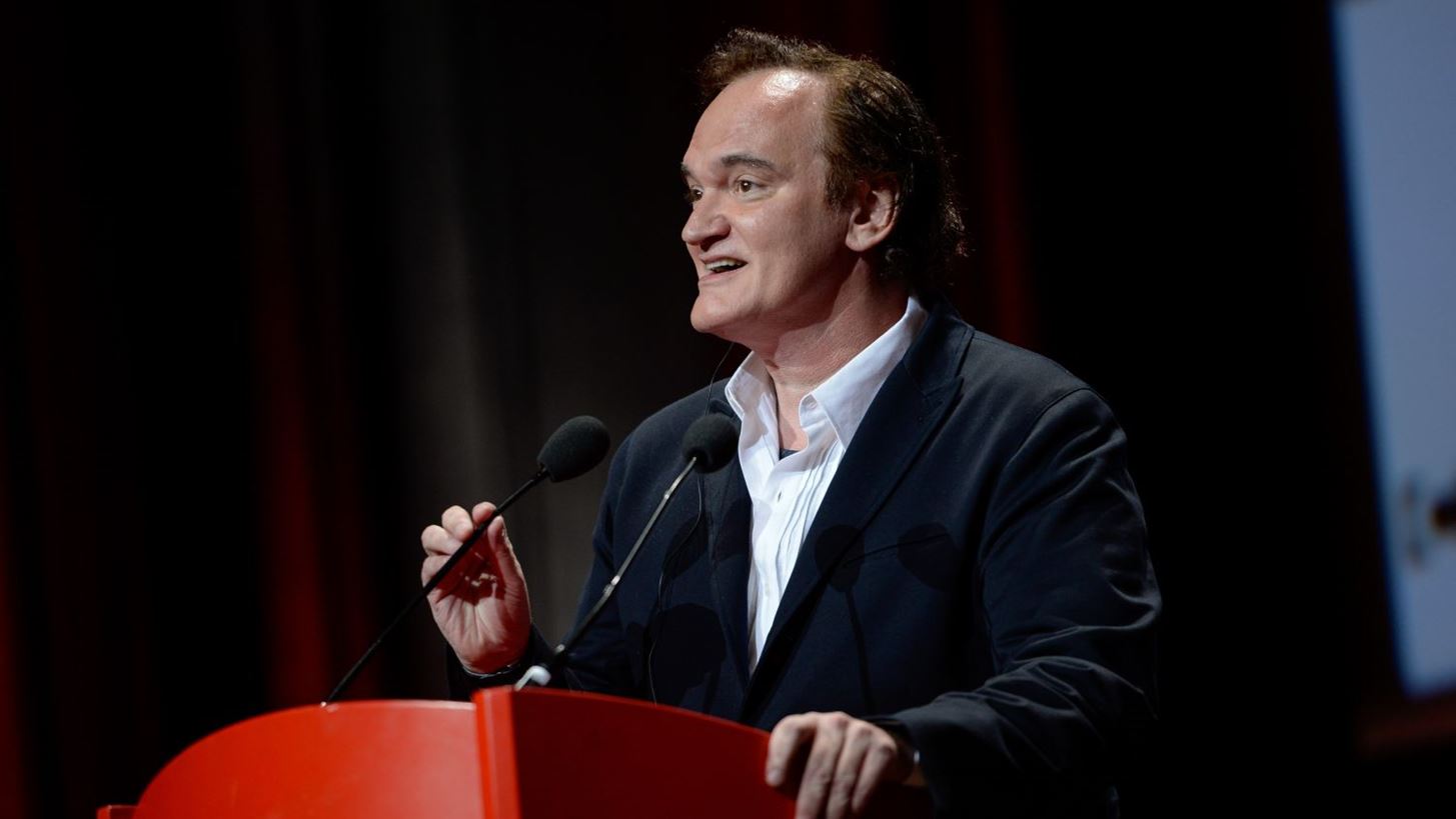 O Quentin Tarantino &#x3C0;&#x3B1;&#x3C1;&#x3B1;&#x3B4;&#x3AD;&#x3C7;&#x3B5;&#x3C4;&#x3B1;&#x3B9; &#x3CC;&#x3C4;&#x3B9; &#x3AE;&#x3BE;&#x3B5;&#x3C1;&#x3B5; &#x3AE;&#x3B4;&#x3B7; &#x3C0;&#x3BF;&#x3BB;&#x3BB;&#x3AC; &#x3B3;&#x3B9;&#x3B1; &#x3C4;&#x3BF;&#x3BD; Harvey Weinstein