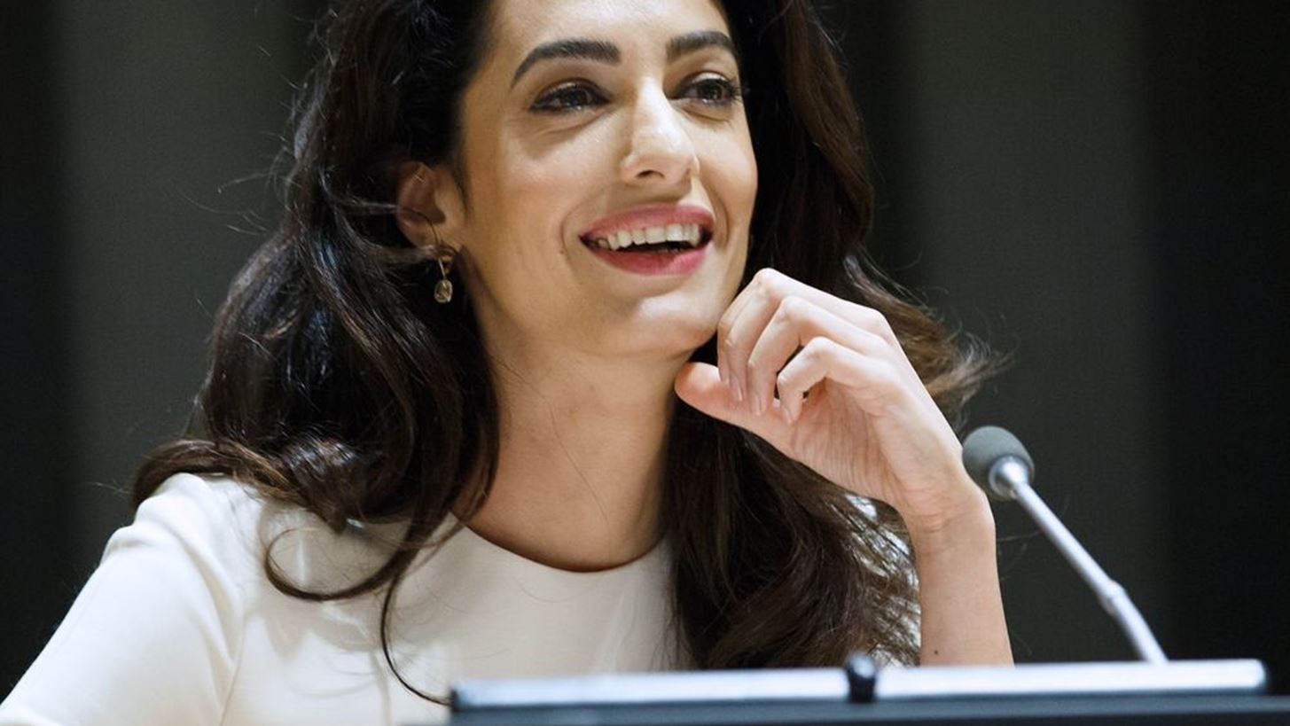 5 &#x3C0;&#x3C1;&#x3AC;&#x3B3;&#x3BC;&#x3B1;&#x3C4;&#x3B1; &#x3C0;&#x3BF;&#x3C5; &#x3B4;&#x3B5;&#x3BD; &#x3AE;&#x3BE;&#x3B5;&#x3C1;&#x3B5;&#x3C2; &#x3B3;&#x3B9;&#x3B1; &#x3C4;&#x3B7;&#x3BD; Amal Clooney