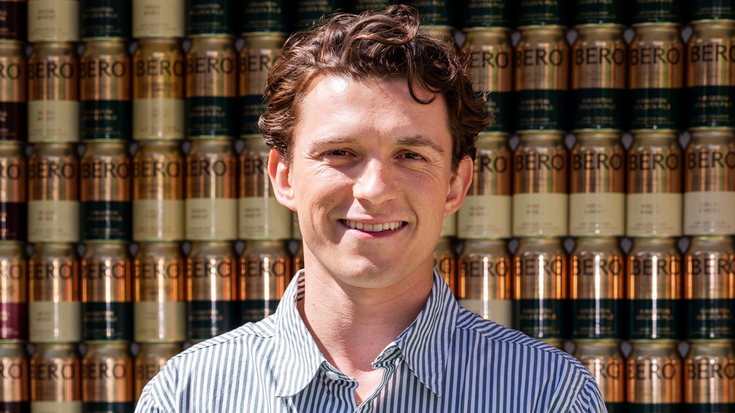 &#x398;&#x3B1; &#x3B5;&#x3AF;&#x3BD;&#x3B1;&#x3B9; &#x3BF; Tom Holland &#x3BF; &#x3B5;&#x3C0;&#x3CC;&#x3BC;&#x3B5;&#x3BD;&#x3BF;&#x3C2; James Bond;