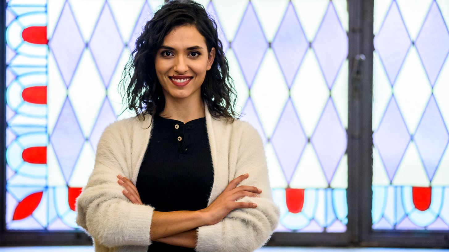 &#x39C;&#x3B1;&#x3C1;&#x3AF;&#x3B1; &#x3A7;&#x3AC;&#x3BD;&#x3BF;&#x3C5;: &quot;&#x3A3;&#x3C4;&#x3BF; &#x3B8;&#x3AD;&#x3B1;&#x3C4;&#x3C1;&#x3BF; &#x3BC;&#x3B5; &#x3B3;&#x3BF;&#x3B7;&#x3C4;&#x3B5;&#x3CD;&#x3B5;&#x3B9; &#x3B1;&#x3C5;&#x3C4;&#x3AE; &#x3B7; &#x3BA;&#x3B1;&#x3B8;&#x3B7;&#x3BC;&#x3B5;&#x3C1;&#x3B9;&#x3BD;&#x3AE; &#x3B5;&#x3C0;&#x3B1;&#x3BD;&#x3AC;&#x3BB;&#x3B7;&#x3C8;&#x3B7; &#x3BC;&#x3AF;&#x3B1;&#x3C2; &#x3C0;&#x3C1;&#x3AC;&#x3BE;&#x3B7;&#x3C2;, &#x3B7; &#x3BF;&#x3C0;&#x3BF;&#x3AF;&#x3B1; &#x3BC;&#x3C0;&#x3BF;&#x3C1;&#x3B5;&#x3AF; &#x3BD;&#x3B1; &#x3BC;&#x3BF;&#x3B9;&#x3AC;&#x3B6;&#x3B5;&#x3B9; &#x3AF;&#x3B4;&#x3B9;&#x3B1; &#x3BC;&#x3B5; &#x3C4;&#x3B7; &#x3C7;&#x3B8;&#x3B5;&#x3C3;&#x3B9;&#x3BD;&#x3AE;, &#x3B1;&#x3BB;&#x3BB;&#x3AC; &#x3C0;&#x3BF;&#x3C4;&#x3AD; &#x3B4;&#x3B5;&#x3BD; &#x3B5;&#x3AF;&#x3BD;&#x3B1;&#x3B9;&quot;