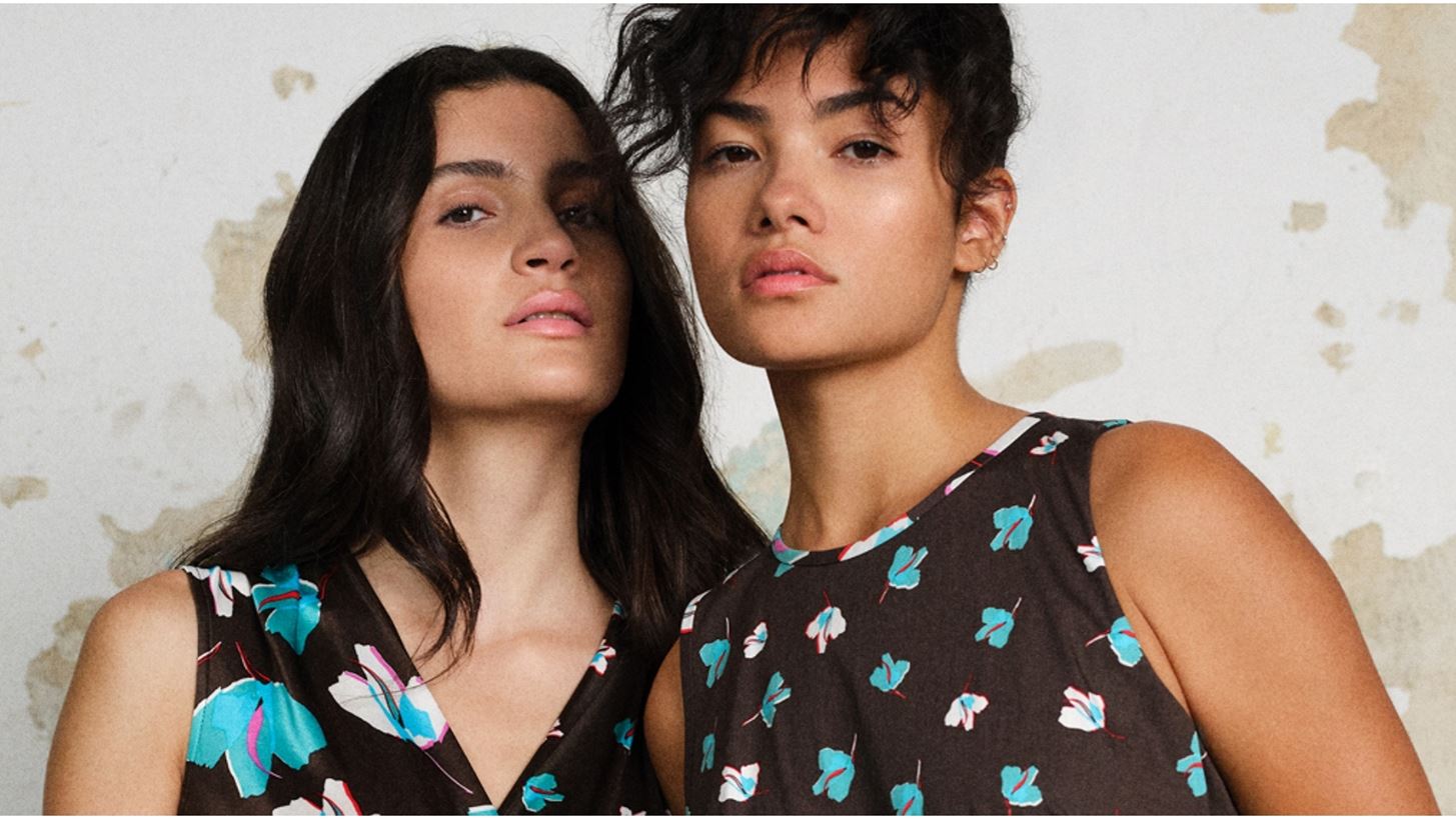 &#x397; summer collection &#x3C4;&#x3B7;&#x3C2; Diane Von Furstenberg &#x3B5;&#x3BC;&#x3C0;&#x3BD;&#x3AD;&#x3B5;&#x3C4;&#x3B1;&#x3B9; &#x3B1;&#x3C0;&#x3CC; &#x3C4;&#x3BF; &#x3B5;&#x3BB;&#x3BB;&#x3B7;&#x3BD;&#x3B9;&#x3BA;&#x3CC; &#x3BA;&#x3B1;&#x3BB;&#x3BF;&#x3BA;&#x3B1;&#x3AF;&#x3C1;&#x3B9;