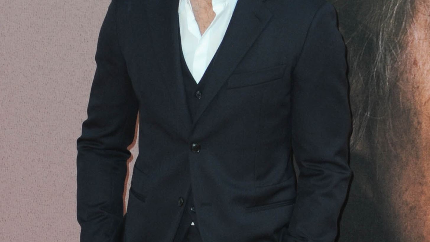 Jamie Dornan | O &#x3B3;&#x3B9;&#x3B1;&#x3C4;&#x3C1;&#x3CC;&#x3C2; &#x3C0;&#x3B1;&#x3C4;&#x3AD;&#x3C1;&#x3B1;&#x3C2; &#x3C4;&#x3BF;&#x3C5; &#x3C0;&#x3AD;&#x3B8;&#x3B1;&#x3BD;&#x3B5; &#x3B1;&#x3C0;&#x3CC; Covid