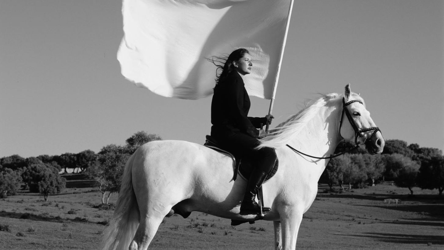 Marina Abramovi&#x107; | H 77&#x3C7;&#x3C1;&#x3BF;&#x3BD;&#x3B7; &#x3BA;&#x3B1;&#x3BB;&#x3BB;&#x3B9;&#x3C4;&#x3AD;&#x3C7;&#x3BD;&#x3B9;&#x3C2; &#x3BB;&#x3AC;&#x3BD;&#x3C3;&#x3B1;&#x3C1;&#x3B5; &#x3B1;&#x3BD;&#x3C4;&#x3B9;&#x3B3;&#x3B7;&#x3C1;&#x3B1;&#x3BD;&#x3C4;&#x3B9;&#x3BA;&#x3AE; &#x3C3;&#x3B5;&#x3B9;&#x3C1;&#x3AC; &#x3BC;&#x3B5; &#x3BA;&#x3B1;&#x3BB;&#x3BB;&#x3C5;&#x3BD;&#x3C4;&#x3B9;&#x3BA;&#x3AC; &#x3BA;&#x3B1;&#x3B9; &#x3C3;&#x3C5;&#x3BC;&#x3C0;&#x3BB;&#x3B7;&#x3C1;&#x3CE;&#x3BC;&#x3B1;&#x3C4;&#x3B1; &#x3B4;&#x3B9;&#x3B1;&#x3C4;&#x3C1;&#x3BF;&#x3C6;&#x3AE;&#x3C2;