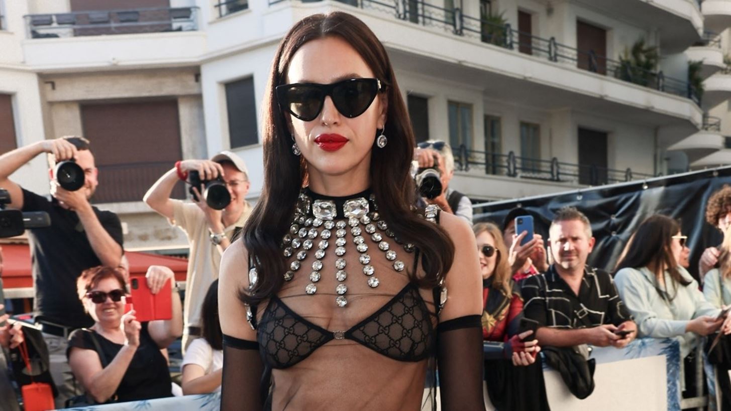 Irina Shayk | &#x3A0;&#x3CC;&#x3C3;&#x3C4;&#x3B1;&#x3C1;&#x3B5; &#x3C4;&#x3BF;&#x3BD; &#x3B5;&#x3B1;&#x3C5;&#x3C4;&#x3CC; &#x3C4;&#x3B7;&#x3C2; &#x3C3;&#x3B5; &#x3B7;&#x3BB;&#x3B9;&#x3BA;&#x3AF;&#x3B1; 16 &#x3B5;&#x3C4;&#x3CE;&#x3BD;- &#x39A;&#x3B1;&#x3B9; &#x3B5;&#x3AF;&#x3BD;&#x3B1;&#x3B9; &#x3C4;&#x3BF; &#x3AF;&#x3B4;&#x3B9;&#x3BF; &#x3CC;&#x3BC;&#x3BF;&#x3C1;&#x3C6;&#x3B7;