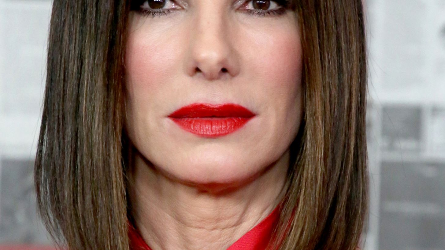 Sandra Bullock | &#x3A4;&#x3B5;&#x3BB;&#x3B9;&#x3BA;&#x3AC; &#x3B5;&#x3AF;&#x3C7;&#x3B5; &#x3AE; &#x3CC;&#x3C7;&#x3B9; &#x3C3;&#x3C7;&#x3AD;&#x3C3;&#x3B7; &#x3BC;&#x3B5; &#x3C4;&#x3BF;&#x3BD; Keanu Reeves;
