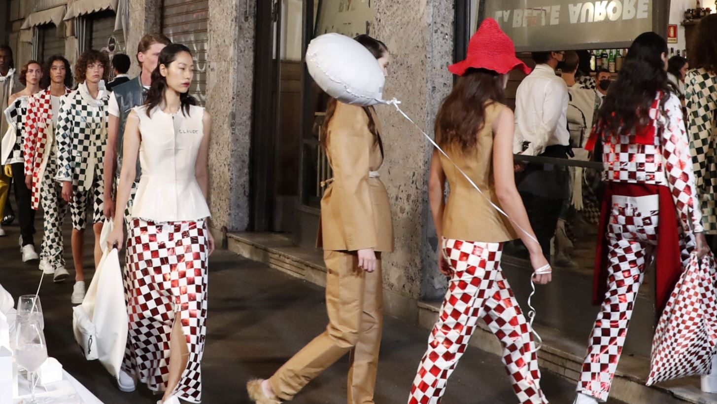 &#x3A3;&#x3C4;&#x3BF; Studio Avra &#x3B8;&#x3B1; &#x3B1;&#x3BD;&#x3B1;&#x3BA;&#x3B1;&#x3BB;&#x3CD;&#x3C8;&#x3B5;&#x3B9;&#x3C2; &#x3C4;&#x3B7; &#x3BD;&#x3AD;&#x3B1; &#x3C0;&#x3BF;&#x3BB;&#x3CD; &#x3B9;&#x3B4;&#x3B9;&#x3B1;&#x3AF;&#x3C4;&#x3B5;&#x3C1;&#x3B7; &#x3C3;&#x3C5;&#x3BB;&#x3BB;&#x3BF;&#x3B3;&#x3AE; &#x3B1;&#x3BE;&#x3B5;&#x3C3;&#x3BF;&#x3C5;&#x3AC;&#x3C1; MM6 Maision Margiela &#x3B3;&#x3B9;&#x3B1; &#x3C4;&#x3BF; &#x3BA;&#x3B1;&#x3BB;&#x3BF;&#x3BA;&#x3B1;&#x3AF;&#x3C1;&#x3B9;