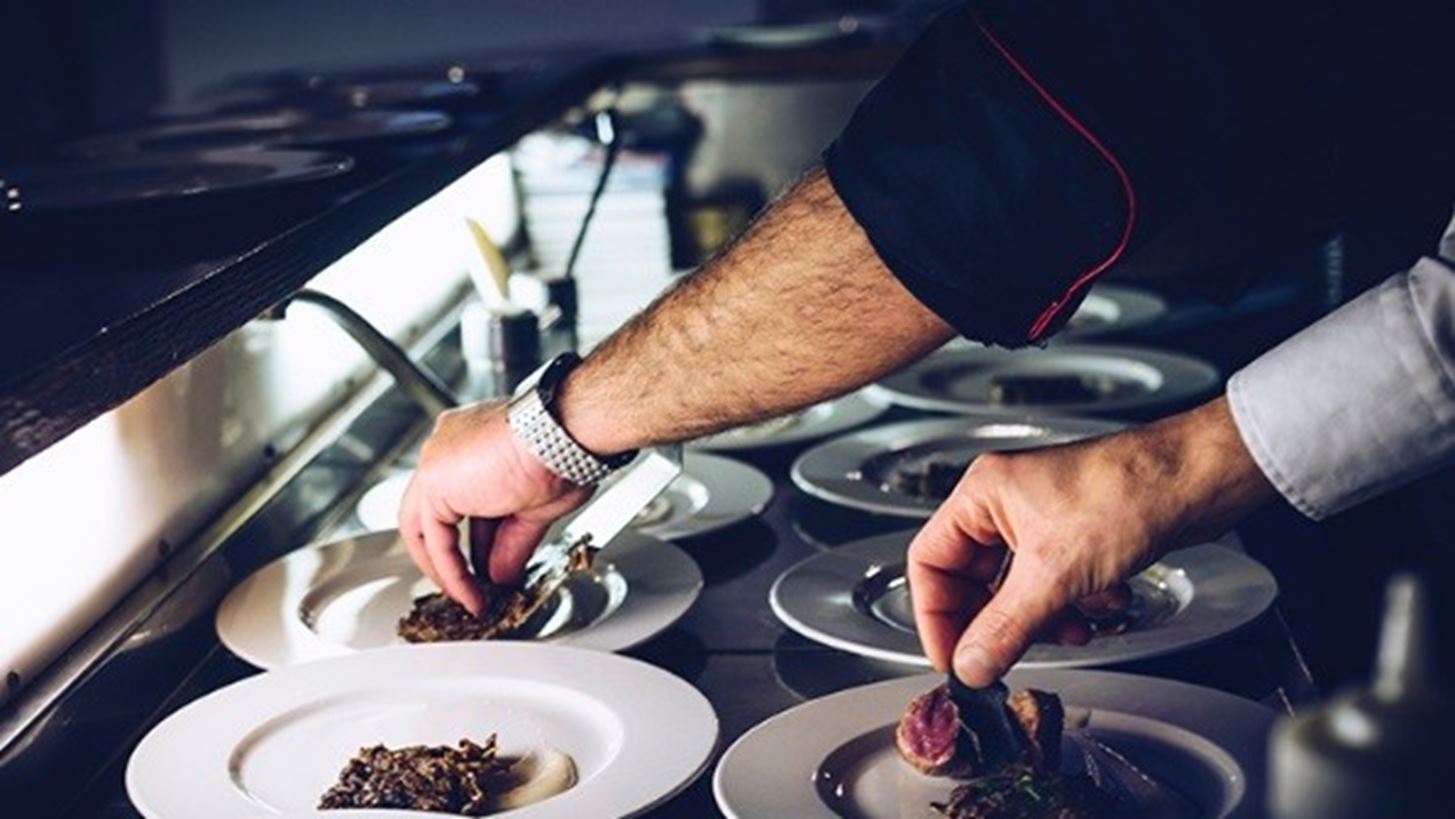 Tasty Awards 2020 by Tasty Guide | &#x3A8;&#x3AE;&#x3C6;&#x3B9;&#x3C3;&#x3B5; &#x3BA;&#x3B1;&#x3B9; &#x3C6;&#x3AD;&#x3C4;&#x3BF;&#x3C2; &#x3C4;&#x3B1; &#x3B1;&#x3B3;&#x3B1;&#x3C0;&#x3B7;&#x3BC;&#x3AD;&#x3BD;&#x3B1; &#x3C3;&#x3BF;&#x3C5; &#x3B5;&#x3C3;&#x3C4;&#x3B9;&#x3B1;&#x3C4;&#x3CC;&#x3C1;&#x3B9;&#x3B1; &#x3C3;&#x3C4;&#x3B7;&#x3BD; &#x391;&#x3B8;&#x3AE;&#x3BD;&#x3B1;