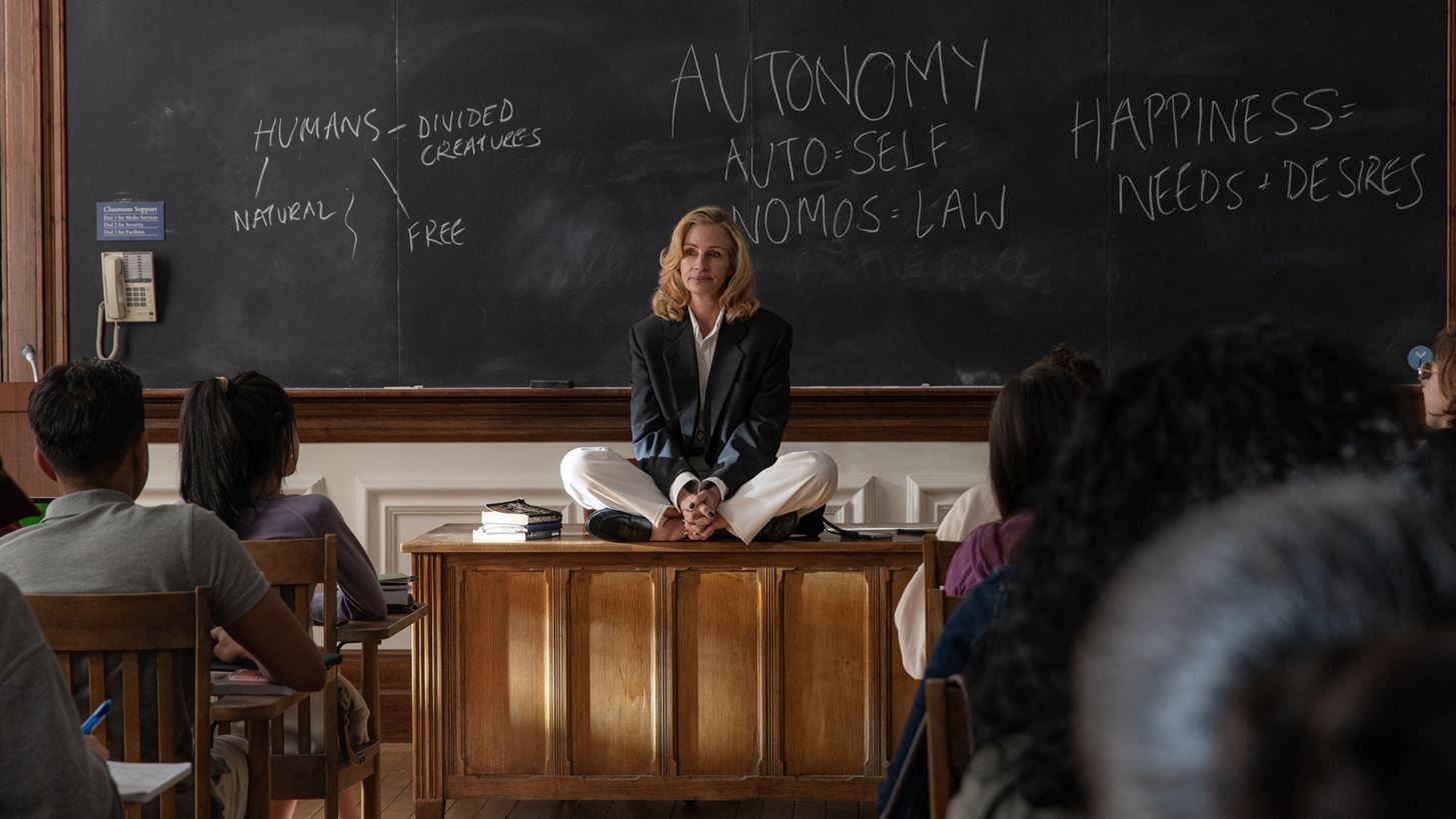 &#x39C;&#x3B5;&#x3C4;&#x3AC; &#x3C4;&#x3BF; &#x3BA;&#x3C5;&#x3BD;&#x3AE;&#x3B3;&#x3B9; | &#x397; Julia Roberts &#x3BA;&#x3B1;&#x3B9; &#x3BF; Luca Guadagnino &#x3BC;&#x3B9;&#x3BB;&#x3BF;&#x3CD;&#x3BD; &#x3B3;&#x3B9;&#x3B1; &#x3C4;&#x3B7; &#x3BD;&#x3AD;&#x3B1; &#x3C4;&#x3B1;&#x3B9;&#x3BD;&#x3AF;&#x3B1; &#x3C4;&#x3BF;&#x3C5;&#x3C2;