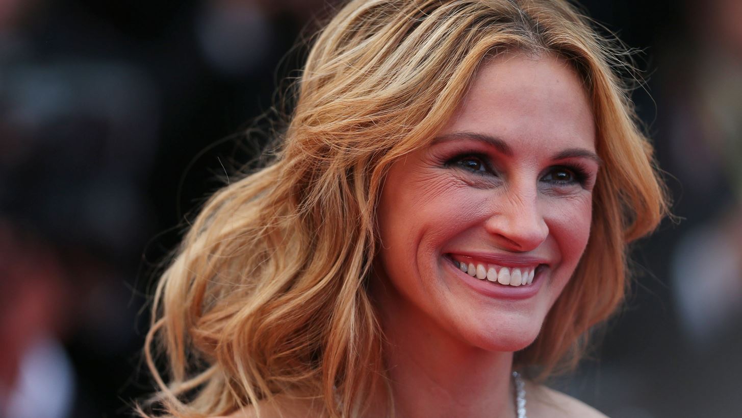 Julia Roberts | To &#x3C1;&#x3BF;&#x3BC;&#x3B1;&#x3BD;&#x3C4;&#x3B9;&#x3BA;&#x3CC; &#x3BC;&#x3AE;&#x3BD;&#x3C5;&#x3BC;&#x3B1; &#x3B3;&#x3B9;&#x3B1; &#x3C4;&#x3B1; &#x3B3;&#x3B5;&#x3BD;&#x3AD;&#x3B8;&#x3BB;&#x3B9;&#x3B1; &#x3C4;&#x3BF;&#x3C5; &#x3C3;&#x3C5;&#x3B6;&#x3CD;&#x3B3;&#x3BF;&#x3C5; &#x3C4;&#x3B7;&#x3C2;