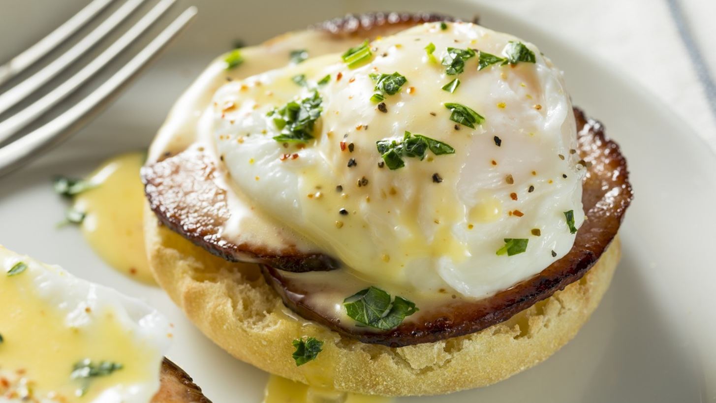 &#x3A3;&#x3C5;&#x3BD;&#x3C4;&#x3B1;&#x3B3;&#x3AE; &#x3B3;&#x3B9;&#x3B1; Eggs Benedict | &#x39F; &#x39D;&#x3B5;&#x3BF;&#x3CB;&#x3BF;&#x3C1;&#x3BA;&#x3AD;&#x3B6;&#x3B9;&#x3BA;&#x3BF;&#x3C2; &#x3C4;&#x3C1;&#x3CC;&#x3C0;&#x3BF;&#x3C2; &#x3BD;&#x3B1; &#x3B1;&#x3C0;&#x3BF;&#x3BB;&#x3B1;&#x3CD;&#x3C3;&#x3B5;&#x3B9;&#x3C2; &#x3C4;&#x3B1; &#x3B1;&#x3C5;&#x3B3;&#x3AC;