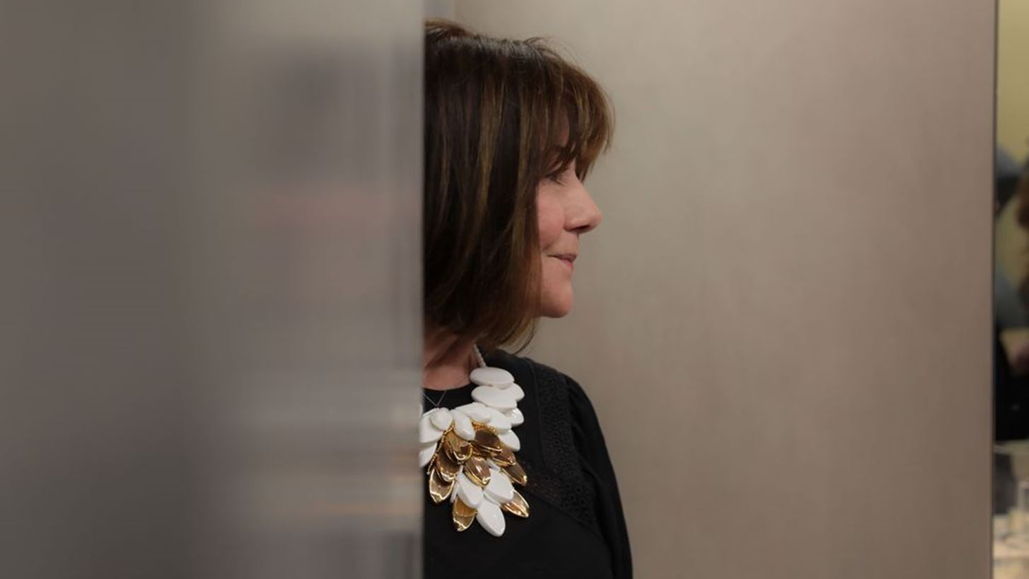 &#x3A4;&#x3B5;&#x3C4;- &#x3B1;- &#x3C4;&#x3B5;&#x3C4; &#x3BC;&#x3B5; &#x3C4;&#x3B7;&#x3BD; &#x395;&#x3BB;&#x3AD;&#x3BD;&#x3B7; &#x39C;&#x3B1;&#x3C1;&#x3BD;&#x3AD;&#x3C1;&#x3B7;