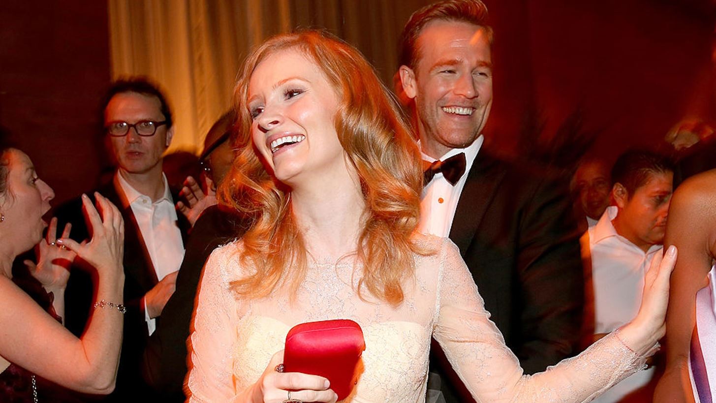 James Van Der Beek  | Ποια είναι η Kimberly Brook, σύζυγός του αξέχαστου σταρ και μητέρα των έξι παιδιών του;