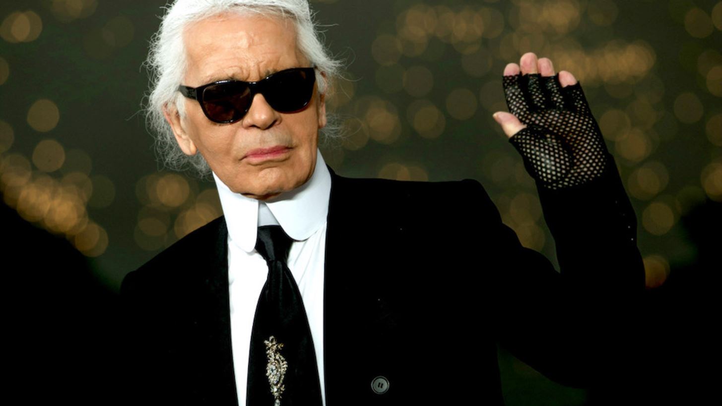 &#x39C;&#x3AF;&#x3B1; &#x3BD;&#x3AD;&#x3B1;, &#x3B4;&#x3B9;&#x3B1;&#x3C6;&#x3BF;&#x3C1;&#x3B5;&#x3C4;&#x3B9;&#x3BA;&#x3AE; &#x3B2;&#x3B9;&#x3BF;&#x3B3;&#x3C1;&#x3B1;&#x3C6;&#x3AF;&#x3B1; &#x3B3;&#x3B9;&#x3B1; &#x3C4;&#x3BF;&#x3BD; Karl Lagerfeld &#x3B8;&#x3B1; &#x3BA;&#x3C5;&#x3BA;&#x3BB;&#x3BF;&#x3C6;&#x3BF;&#x3C1;&#x3AE;&#x3C3;&#x3B5;&#x3B9; &#x3C4;&#x3BF; 2021