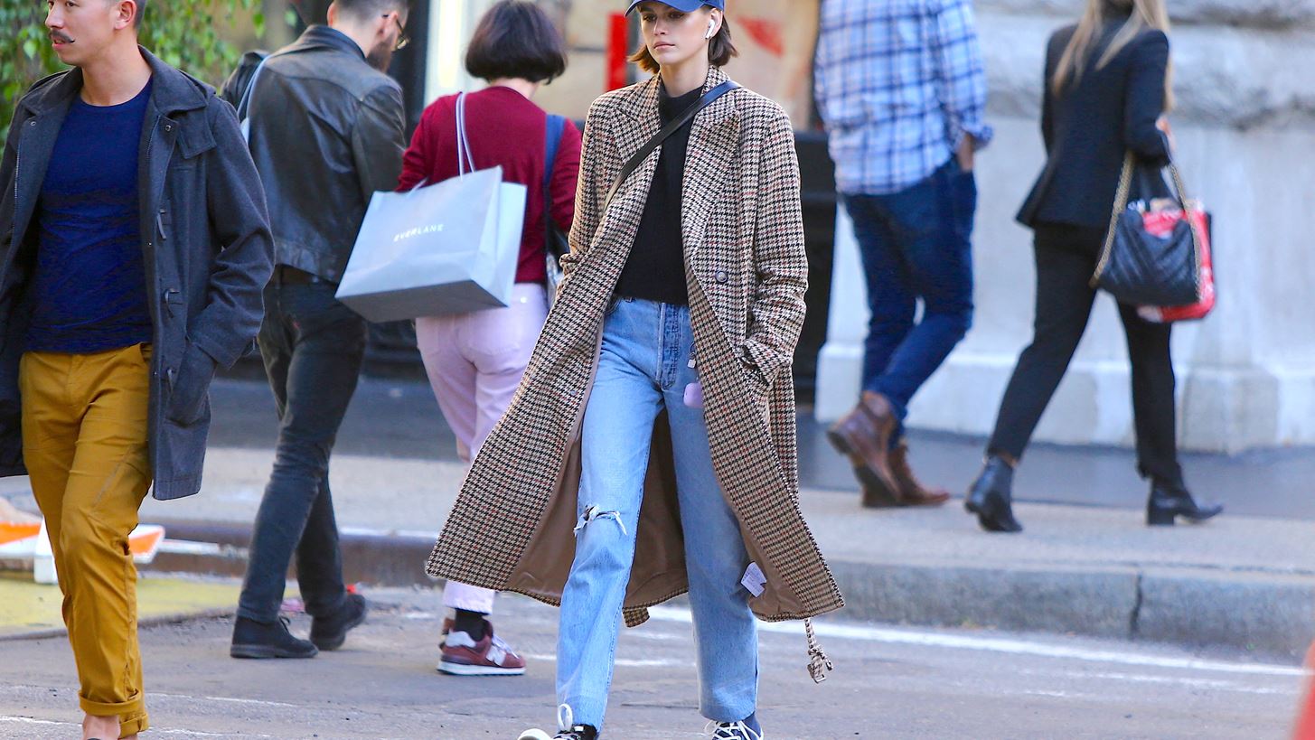 Kaia Gerber | 10 &#x3C6;&#x3BF;&#x3C1;&#x3AD;&#x3C2; &#x3C0;&#x3BF;&#x3C5; &#x3B1;&#x3C0;&#x3BF;&#x3B3;&#x3B5;&#x3AF;&#x3C9;&#x3C3;&#x3B5; &#x3C4;&#x3BF; &#x3B1;&#x3B3;&#x3B1;&#x3C0;&#x3B7;&#x3BC;&#x3AD;&#x3BD;&#x3BF; &#x3C4;&#x3B7;&#x3C2; &#x3C4;&#x3B6;&#x3B9;&#x3BD; &#x3C0;&#x3B1;&#x3BD;&#x3C4;&#x3B5;&#x3BB;&#x3CC;&#x3BD;&#x3B9;