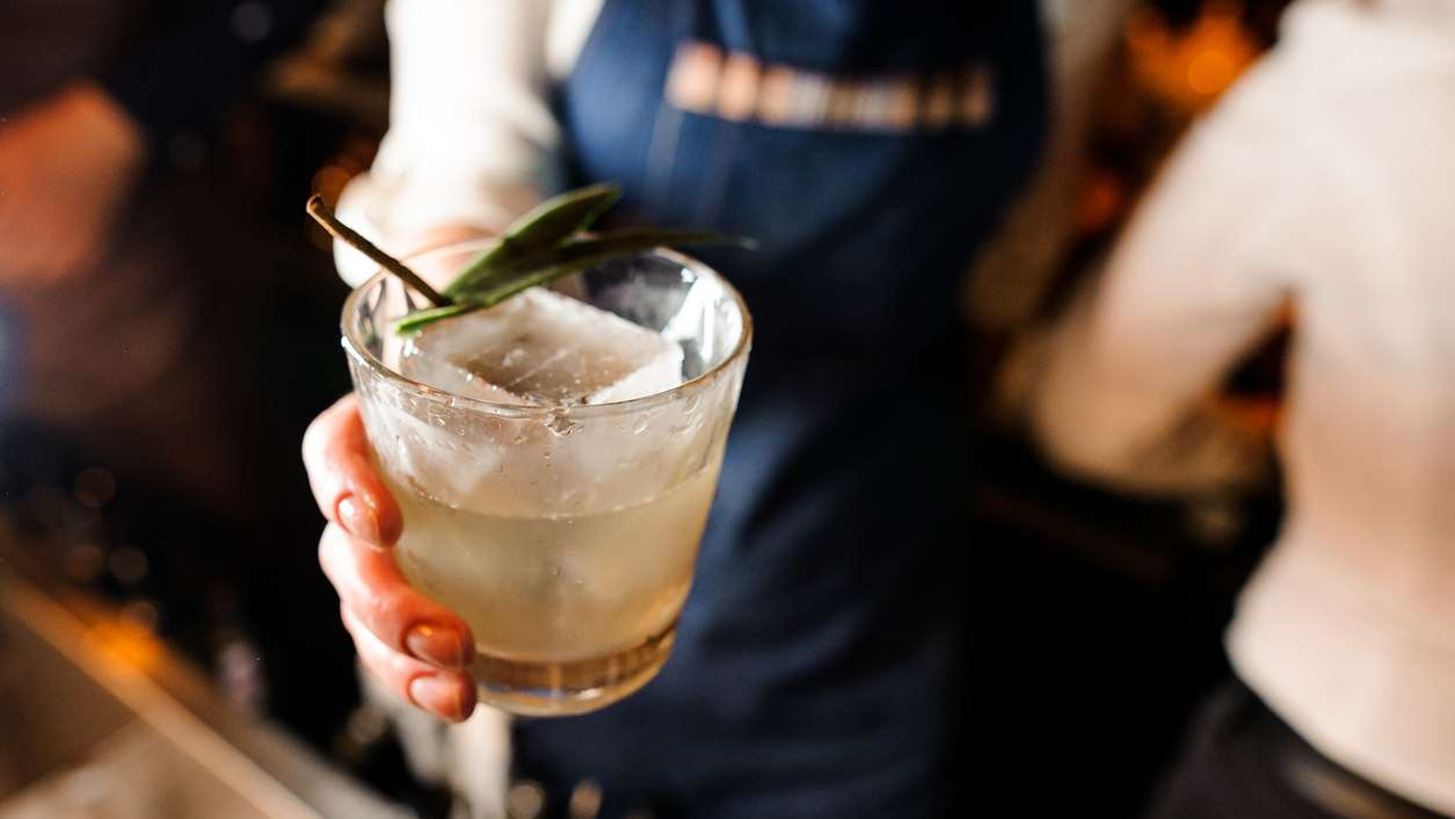 3 cocktails &#x3BC;&#x3B5; &#x3C4;&#x3B5;&#x3BA;&#x3AF;&#x3BB;&#x3B1; &#x3C0;&#x3BF;&#x3C5; &#x3B1;&#x3BD;&#x3B1;&#x3B2;&#x3B1;&#x3B8;&#x3BC;&#x3AF;&#x3B6;&#x3BF;&#x3C5;&#x3BD; &#x3C4;&#x3B7;&#x3BD; &#x3BA;&#x3BB;&#x3B1;&#x3C3;&#x3B9;&#x3BA;&#x3AE; Margarita