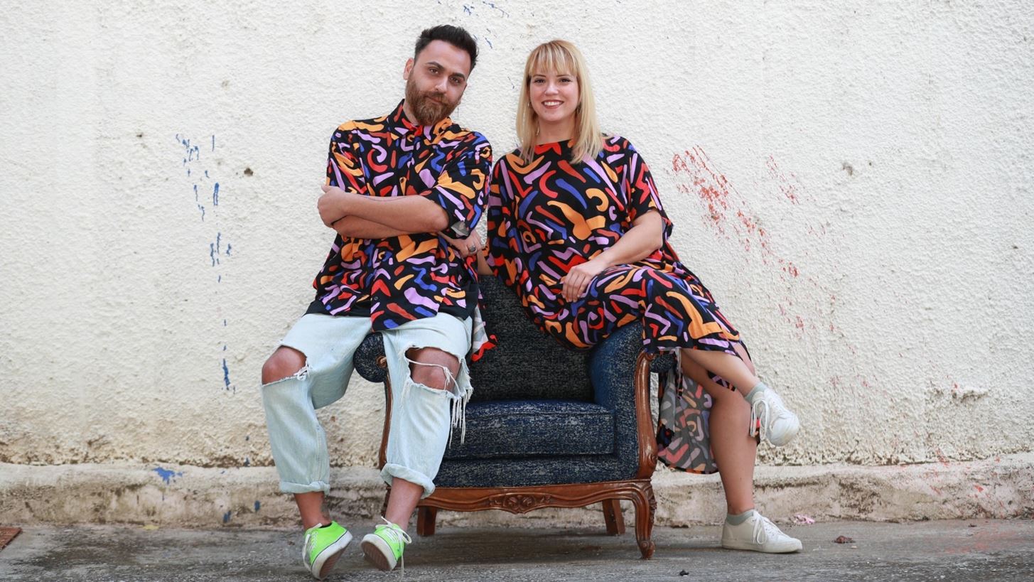 Ένα πρωτότυπο stand-up comedy με ζώδια και πολλή μουσική