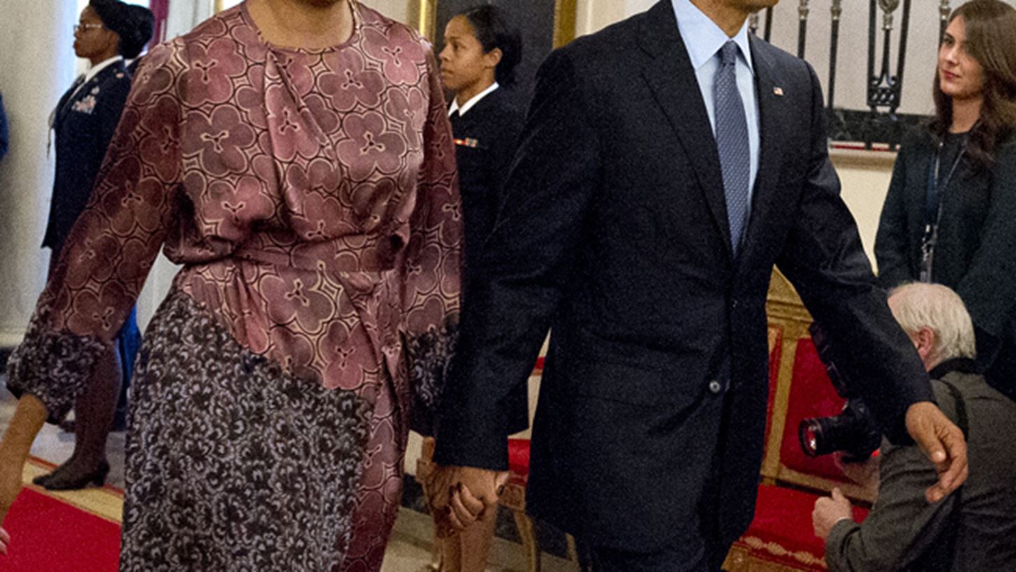 Barack &amp; Michelle Obama: &#x3A3;&#x3C5;&#x3BD;&#x3B5;&#x3C7;&#x3AF;&#x3B6;&#x3BF;&#x3C5;&#x3BD; &#x3C4;&#x3B9;&#x3C2; &#x3B4;&#x3B9;&#x3B1;&#x3BA;&#x3BF;&#x3C0;&#x3AD;&#x3C2; &#x3C4;&#x3BF;&#x3C5;&#x3C2;