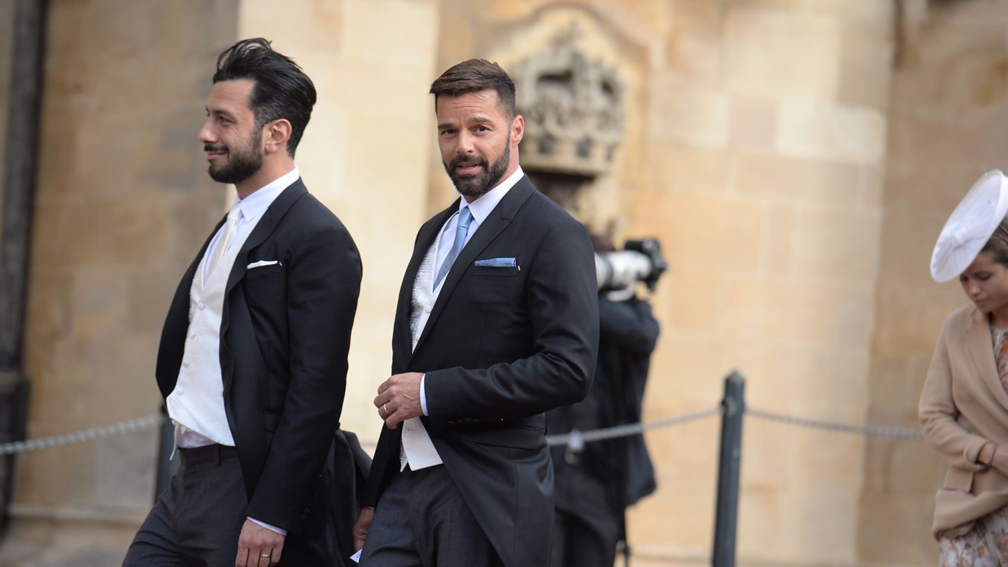 Ricky Martin - Jwan Yosef | &#x3A0;&#x3B1;&#x3AF;&#x3C1;&#x3BD;&#x3BF;&#x3C5;&#x3BD; &#x3B4;&#x3B9;&#x3B1;&#x3B6;&#x3CD;&#x3B3;&#x3B9;&#x3BF; &#x3BC;&#x3B5;&#x3C4;&#x3AC; &#x3B1;&#x3C0;&#x3CC; 6 &#x3C7;&#x3C1;&#x3CC;&#x3BD;&#x3B9;&#x3B1;