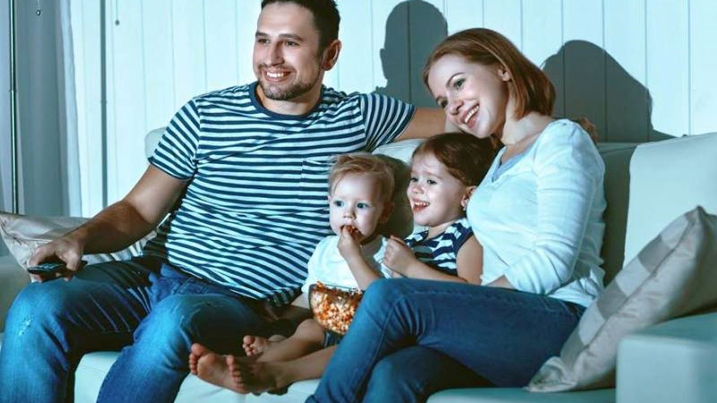 &#x393;&#x3B9;&#x3B1;&#x3C4;&#x3AF; &#x3B5;&#x3AF;&#x3BD;&#x3B1;&#x3B9; &#x3C0;&#x3BF;&#x3BB;&#x3CD; &#x3C3;&#x3B7;&#x3BC;&#x3B1;&#x3BD;&#x3C4;&#x3B9;&#x3BA;&#x3CC; &#x3BD;&#x3B1; &#x3B2;&#x3BB;&#x3AD;&#x3C0;&#x3BF;&#x3C5;&#x3BC;&#x3B5; &#x3C4;&#x3B1;&#x3B9;&#x3BD;&#x3AF;&#x3B5;&#x3C2; &#x3BC;&#x3B1;&#x3B6;&#x3AF; &#x3BC;&#x3B5; &#x3C4;&#x3B1; &#x3C0;&#x3B1;&#x3B9;&#x3B4;&#x3B9;&#x3AC; &#x3BC;&#x3B1;&#x3C2;