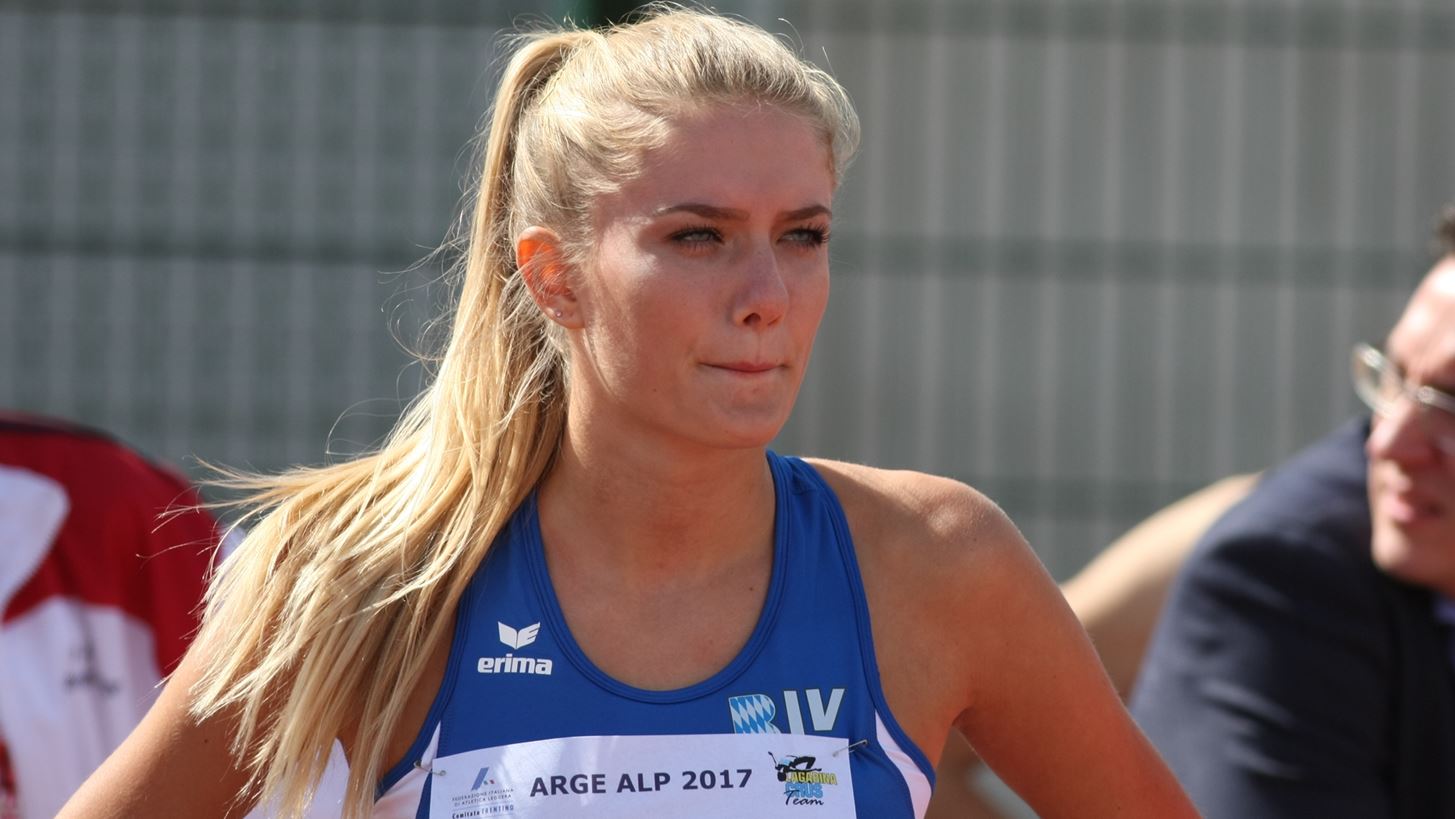 Alica Schmidt | &#x397; &#x3C0;&#x3B9;&#x3BF; &#x3C3;&#x3AD;&#x3BE;&#x3B9; &#x3B1;&#x3B8;&#x3BB;&#x3AE;&#x3C4;&#x3C1;&#x3B9;&#x3B1; &#x3C3;&#x3C4;&#x3BF;&#x3BD; &#x3BA;&#x3CC;&#x3C3;&#x3BC;&#x3BF;