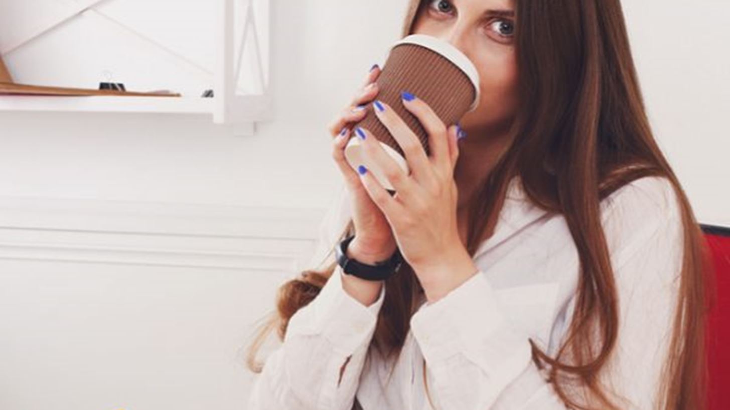 Ποια είναι τα ιδανικά σνακ για να μην πάρεις κιλα στις γιορτές;