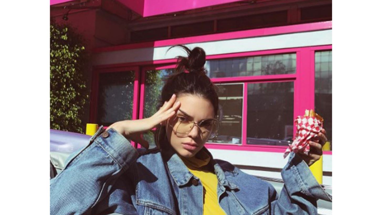 &#x39C;&#x3CC;&#x3BD;&#x3BF; &#x3B7; Kendall Jenner &#x3B8;&#x3B1; &#x3BC;&#x3C0;&#x3BF;&#x3C1;&#x3BF;&#x3CD;&#x3C3;&#x3B5; &#x3BD;&#x3B1; &#x3C0;&#x3B7;&#x3B3;&#x3B1;&#x3AF;&#x3BD;&#x3B5;&#x3B9; &#x3C3;&#x3C4;&#x3BF; &#x3B3;&#x3C5;&#x3BC;&#x3BD;&#x3B1;&#x3C3;&#x3C4;&#x3AE;&#x3C1;&#x3B9;&#x3BF; &#x3BC;&#x3B5; &#x3B1;&#x3C5;&#x3C4;&#x3AE; &#x3C4;&#x3B7;&#x3BD; &#x3C4;&#x3C3;&#x3AC;&#x3BD;&#x3C4;&#x3B1;