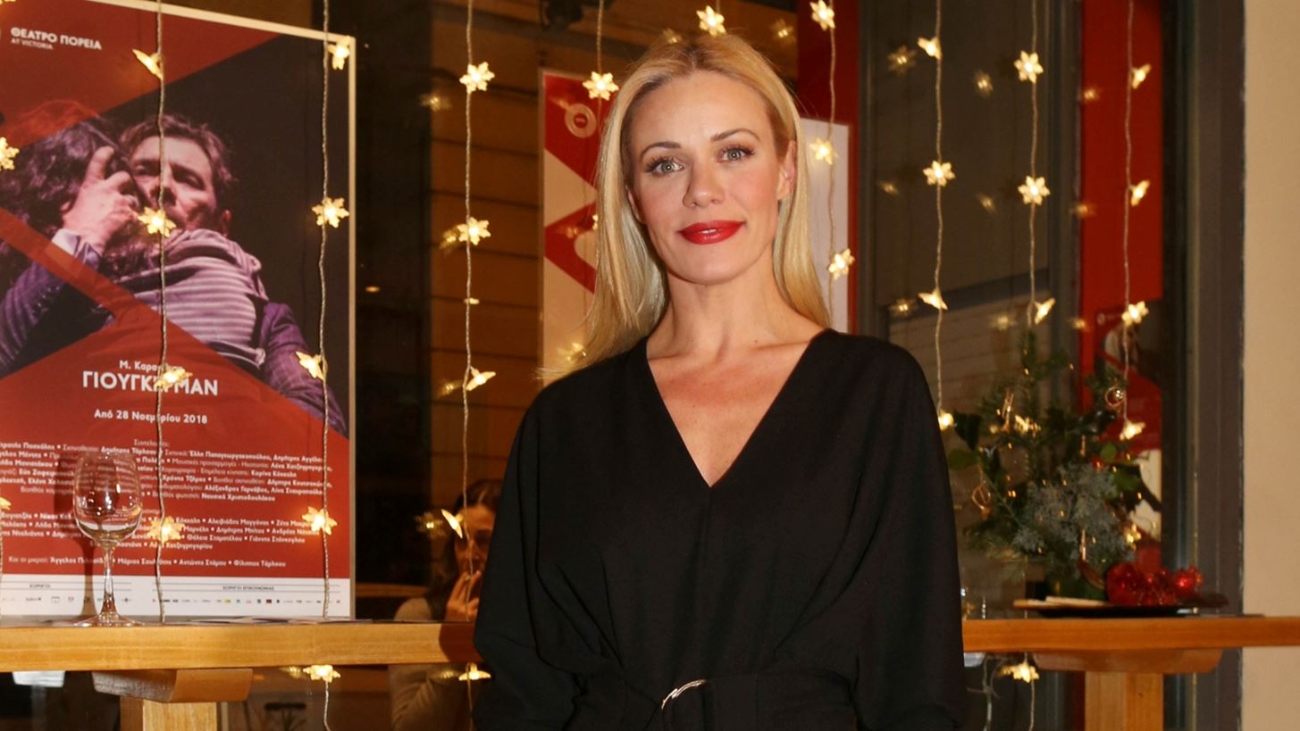 Ζέτα Μακρυπούλια | Φόρεσε τις Zara μπότες που ταιριάζουν με τα πάντα και είναι σε έκπτωση