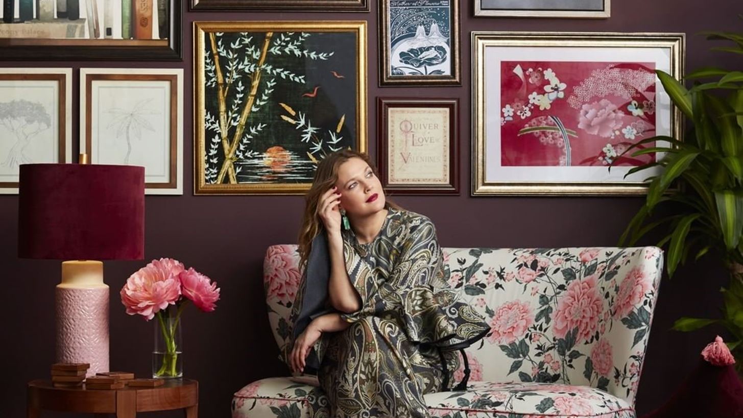 &#x397; Drew Barrymore &#x3C3;&#x3C7;&#x3B5;&#x3B4;&#x3AF;&#x3B1;&#x3C3;&#x3B5; &#x3BC;&#x3AF;&#x3B1; &#x3C6;&#x3B1;&#x3BD;&#x3C4;&#x3B1;&#x3C3;&#x3C4;&#x3B9;&#x3BA;&#x3AE; &#x3C3;&#x3C5;&#x3BB;&#x3BB;&#x3BF;&#x3B3;&#x3AE; &#x3B3;&#x3B9;&#x3B1; &#x3C4;&#x3BF; &#x3C3;&#x3C0;&#x3AF;&#x3C4;&#x3B9;