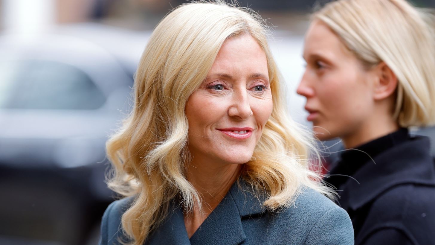 Marie-Chantal | &#x3A4;&#x3BF; elegant &#x3BC;&#x3B1;&#x3BD;&#x3B9;&#x3BA;&#x3B9;&#x3BF;&#x3CD;&#x3C1; &#x3C4;&#x3B7;&#x3C2; &#x3C3;&#x3C4;&#x3BF; &#x3C7;&#x3C1;&#x3CE;&#x3BC;&#x3B1; &#x3C4;&#x3B7;&#x3C2; Pantone &#x3B3;&#x3B9;&#x3B1; &#x3C4;&#x3BF; 2026