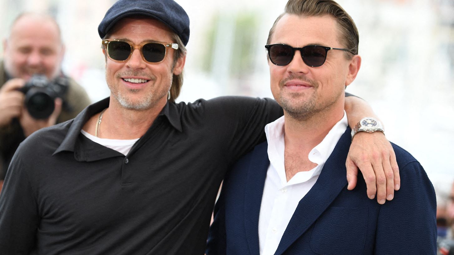 &#x39F; Brad Pitt &#x3BA;&#x3AC;&#x3BD;&#x3B5;&#x3B9; &#x3C0;&#x3BB;&#x3AC;&#x3BA;&#x3B1; &#x3C3;&#x3C4;&#x3BF;&#x3BD; Leonardo DiCaprio &#x3B3;&#x3B9;&#x3B1; &#x3C4;&#x3BF;&#x3BD; &#x3A4;&#x3B9;&#x3C4;&#x3B1;&#x3BD;&#x3B9;&#x3BA;&#x3CC;