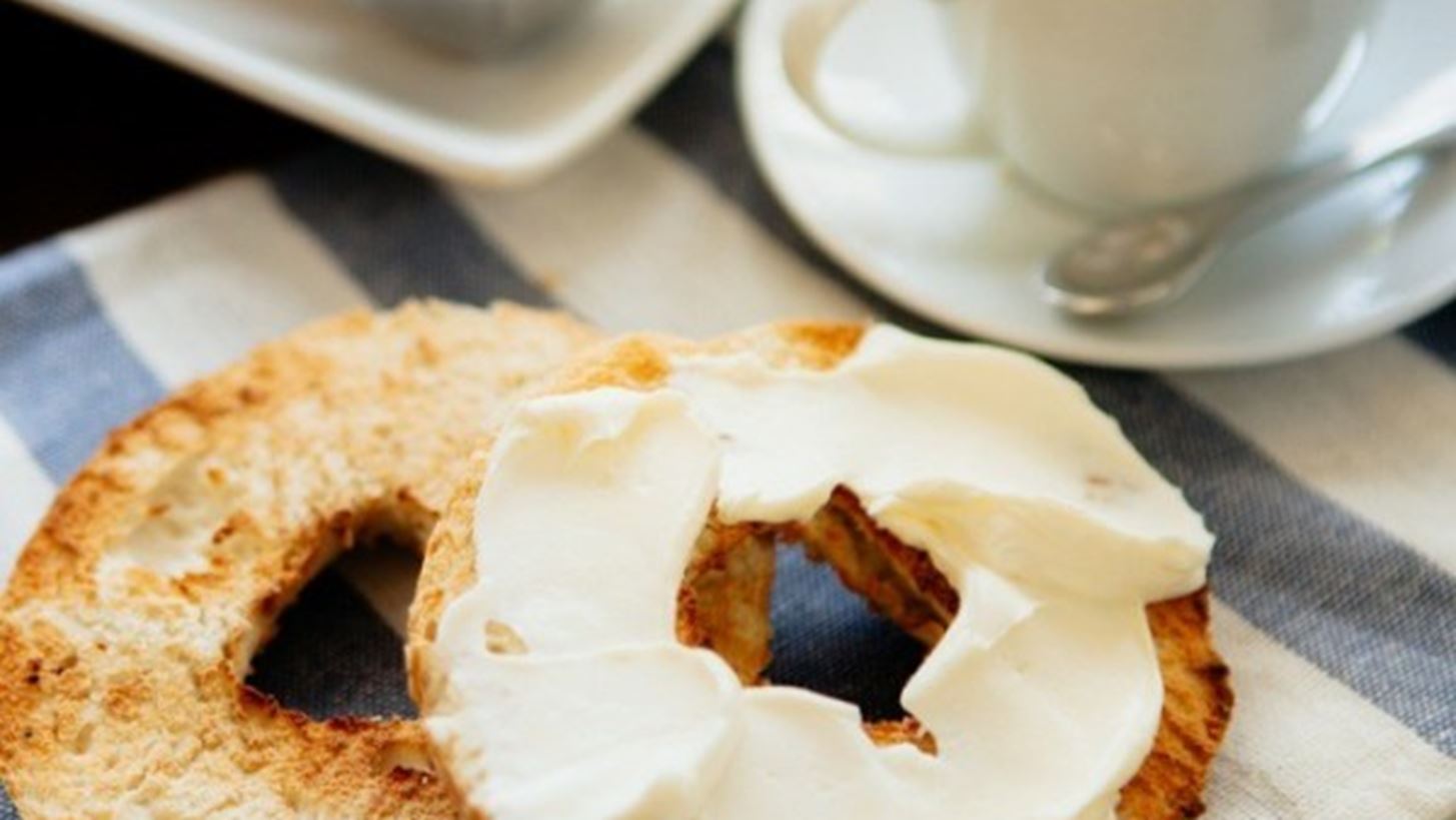 Νόστιμα πρωινά με λίγες θερμίδες: 6 γευστικές ιδέες με 300 θερμίδες μόνο